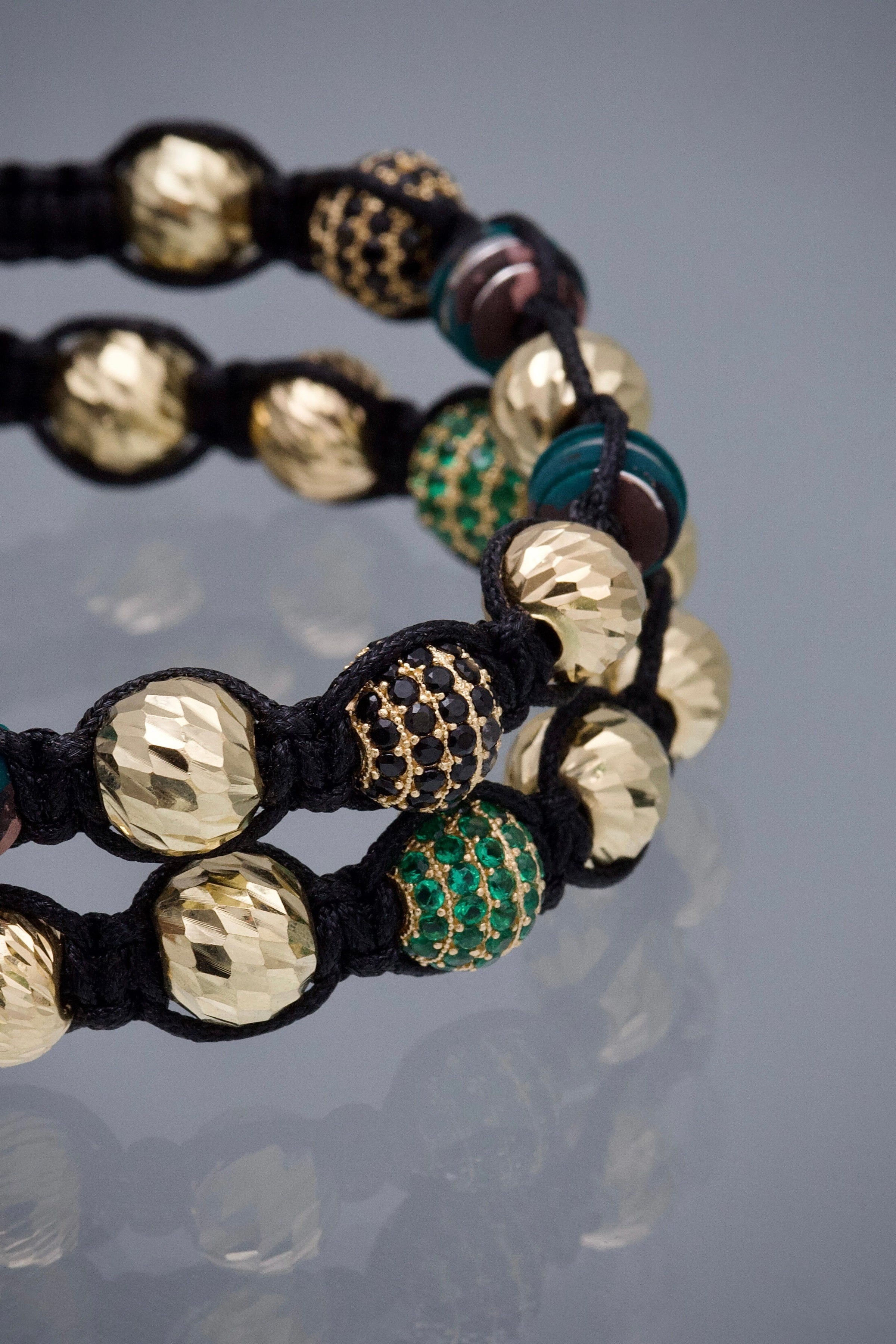 Pulseras en Hilo