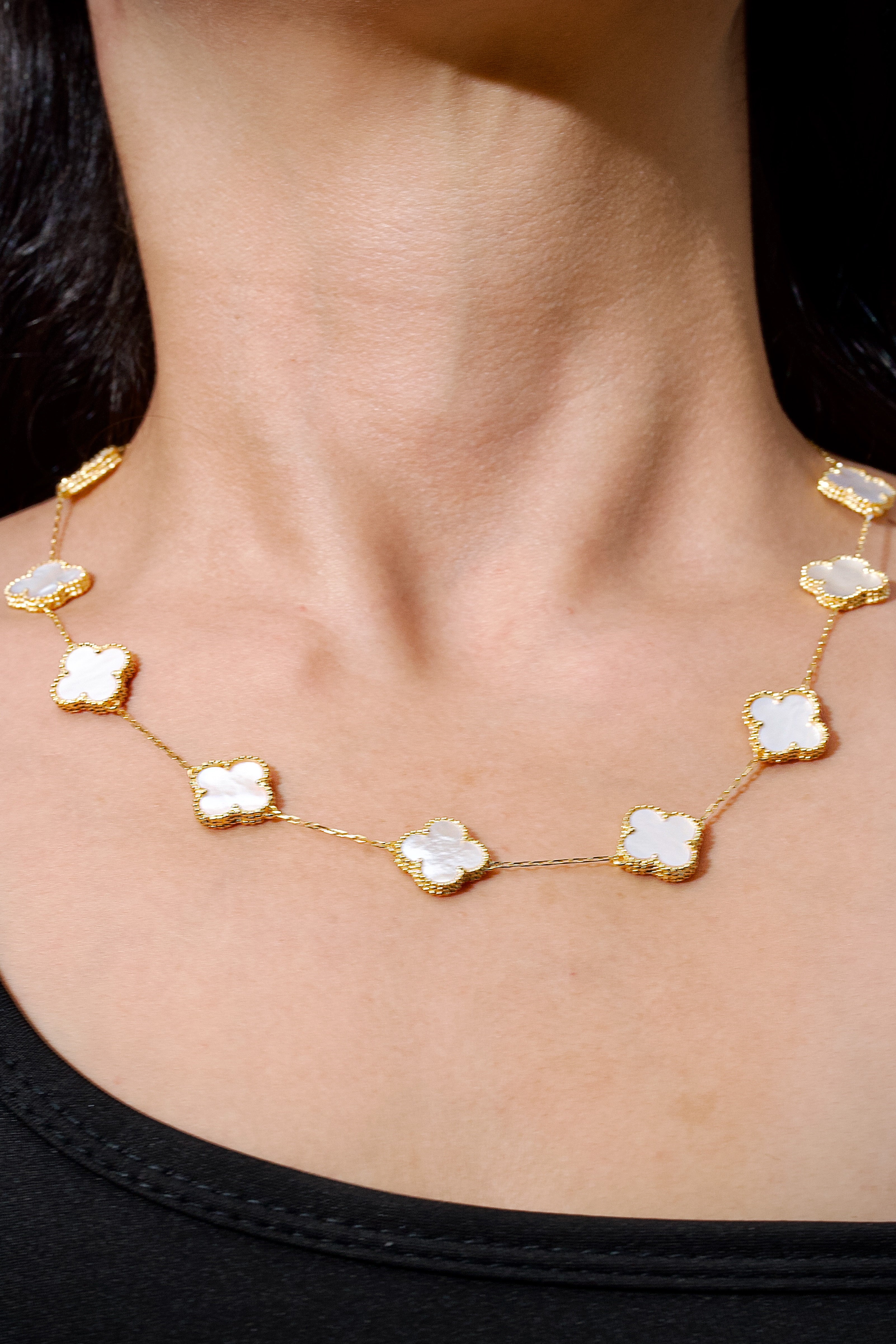 Cadena lucky clover con piedra blanca 14.55gr / Largo 45cm / Oro Amarillo italy cte M