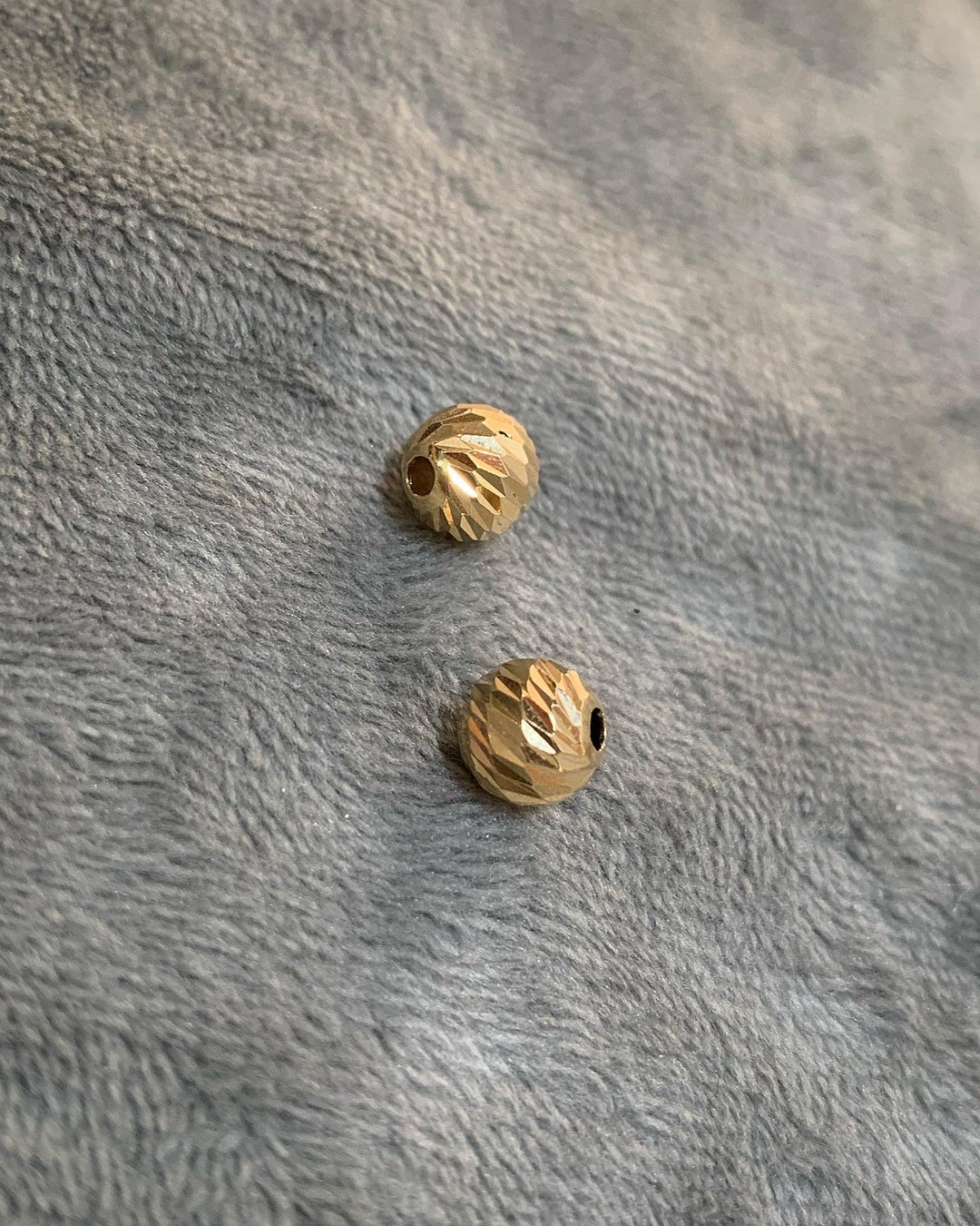 Bola Diamantada 6mm 0.2gr — Oro Amarillo