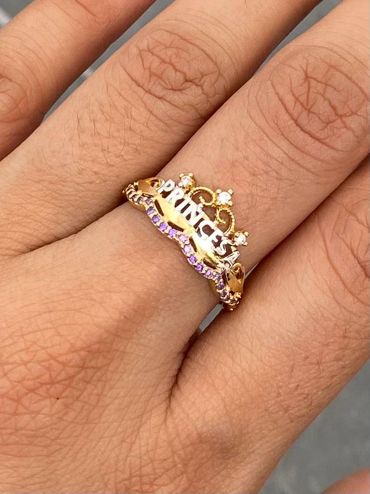Anillo princesa con swarovski morado 2.55gr / Talla 6 3/4 — Oro Amarillo