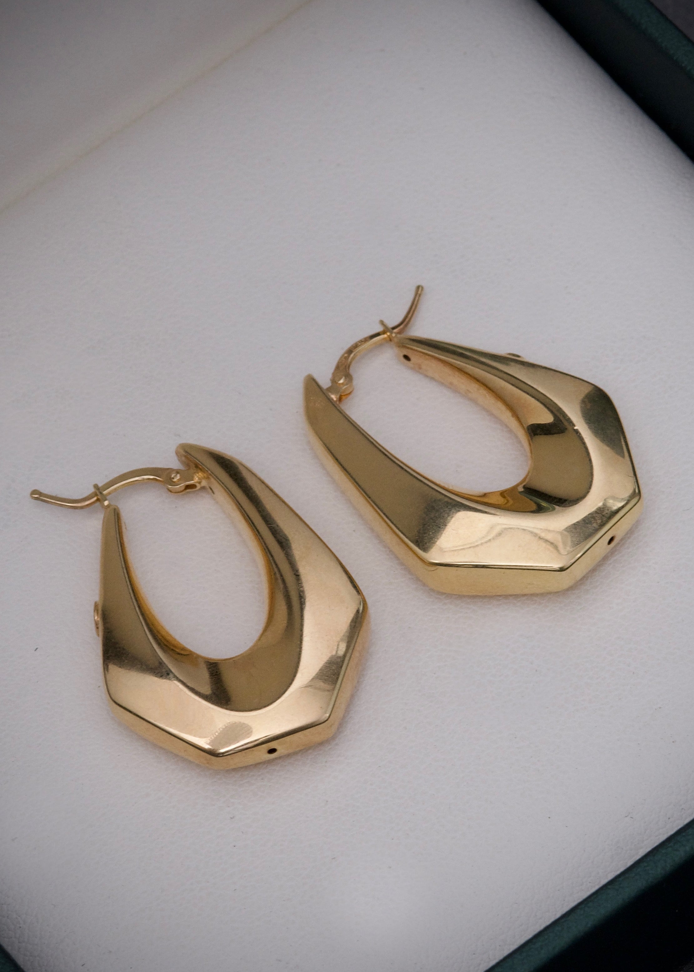 Candongas gota 4.75gr / Largo: 3.2cm / Oro Amarillo italy cte P