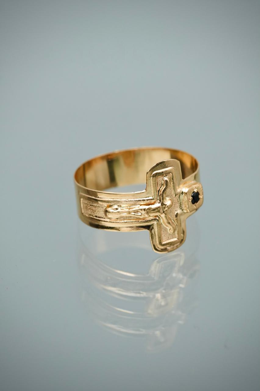Anillo Cristo 1.4gr / Talla 8 1/4 — Oro Amarillo