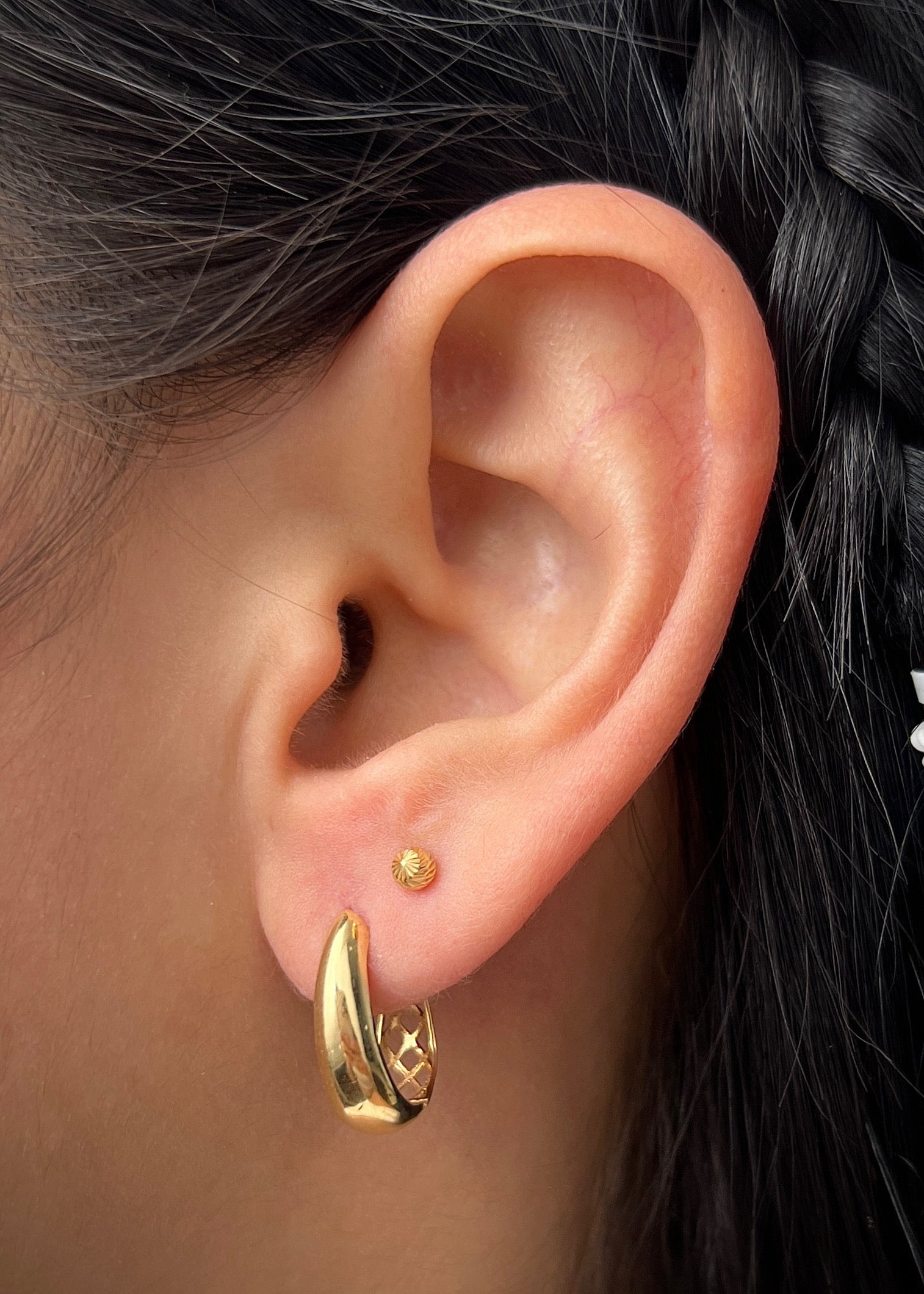 Candongas lisa 2.95gr / Largo 1.6cm / Oro Amarillo Nac P