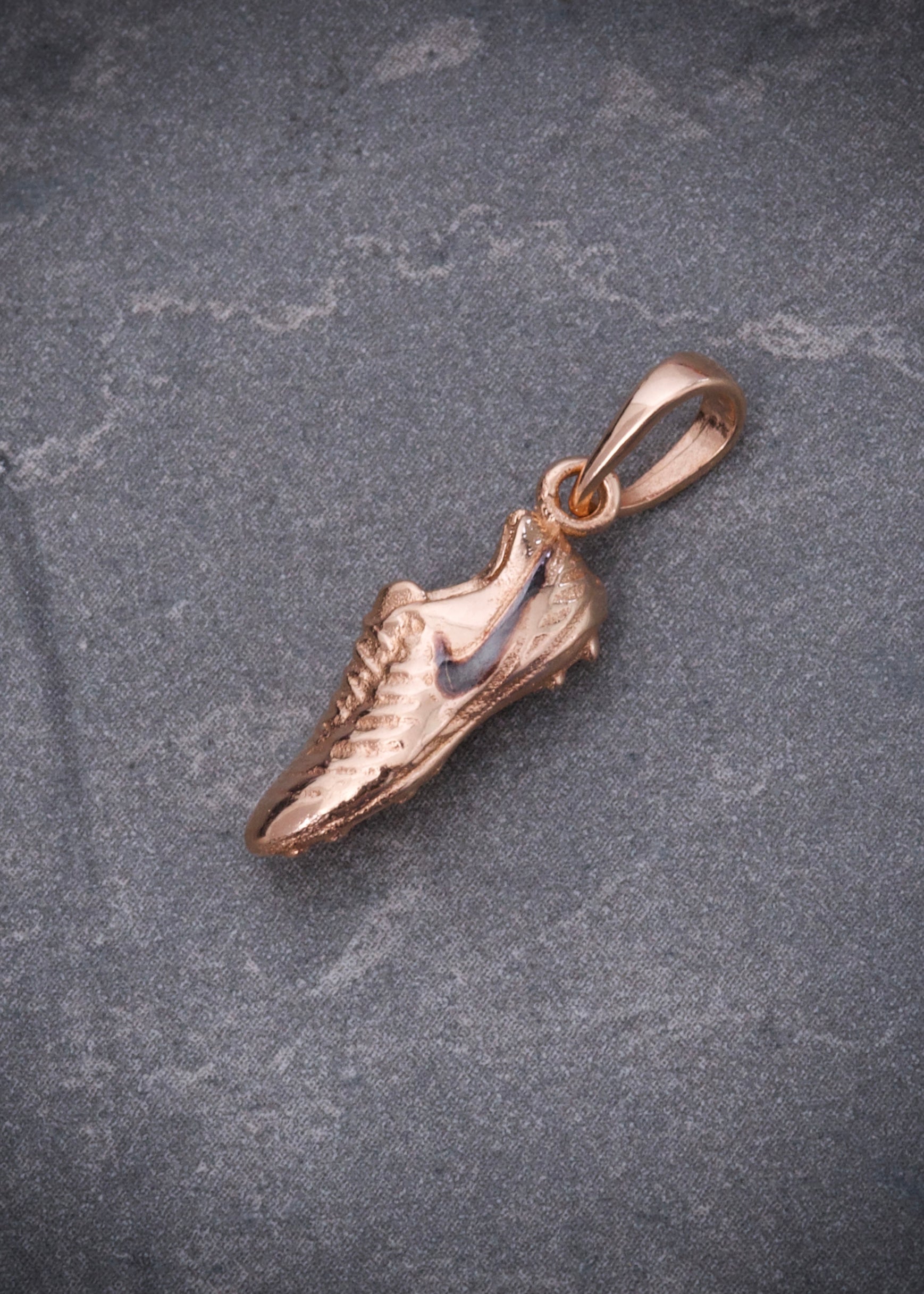 Dije guayo 2.55gr / Largo 2.3cm / Oro Rosado Nac P