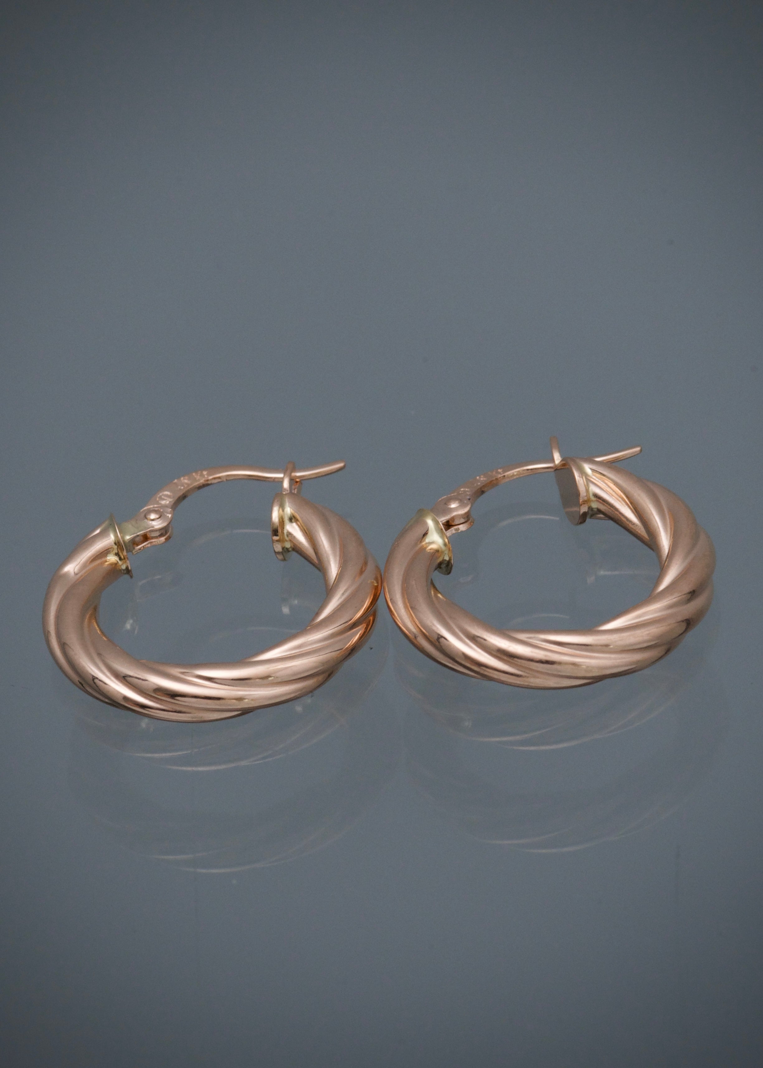 Candongas entorchadas 2.35gr / Largo 2.1cm / Oro Rosado Nac P