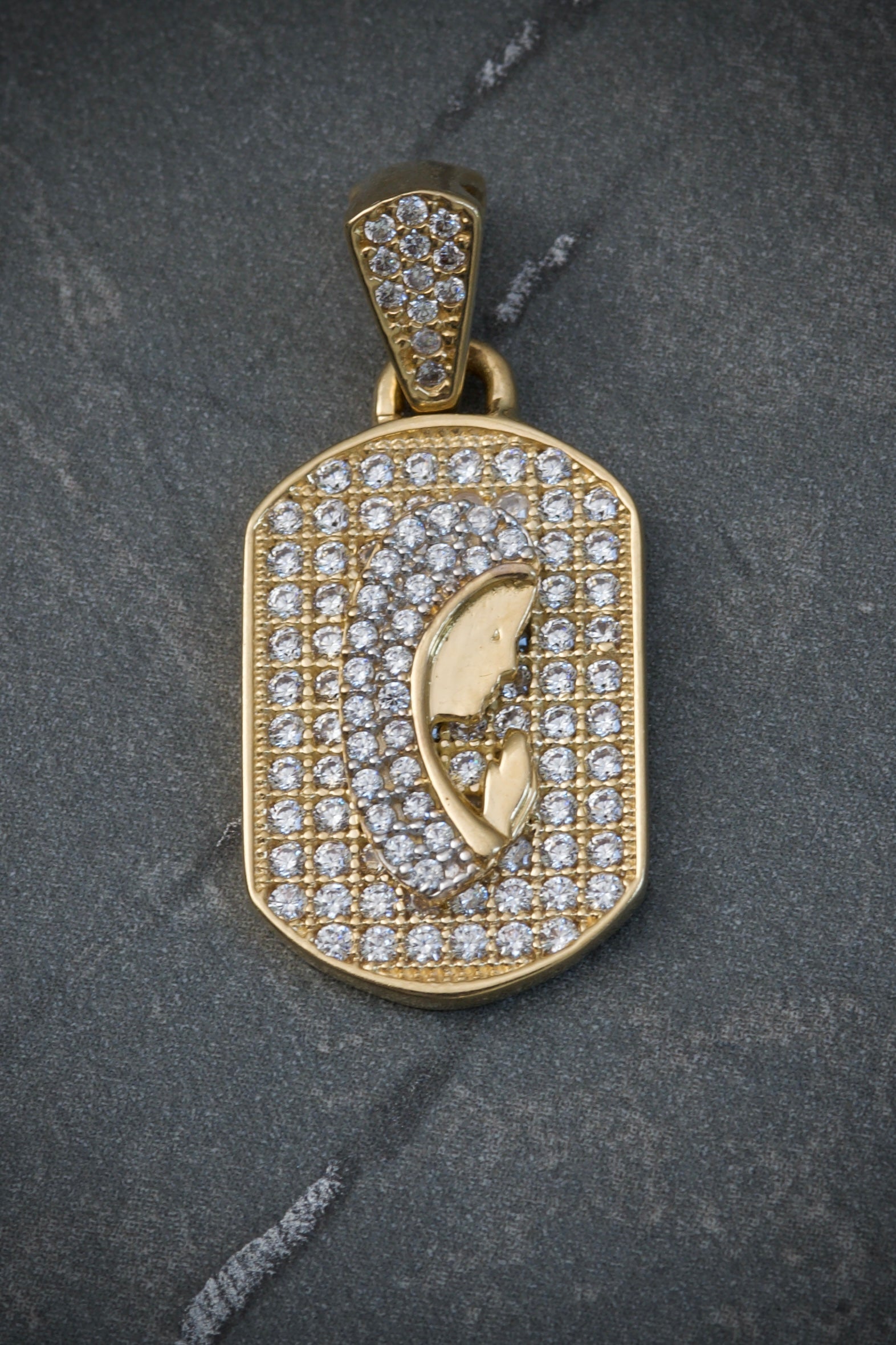 Dije placa de santa maria 4.35gr / 2.7cm / Oro Amarillo Nac B