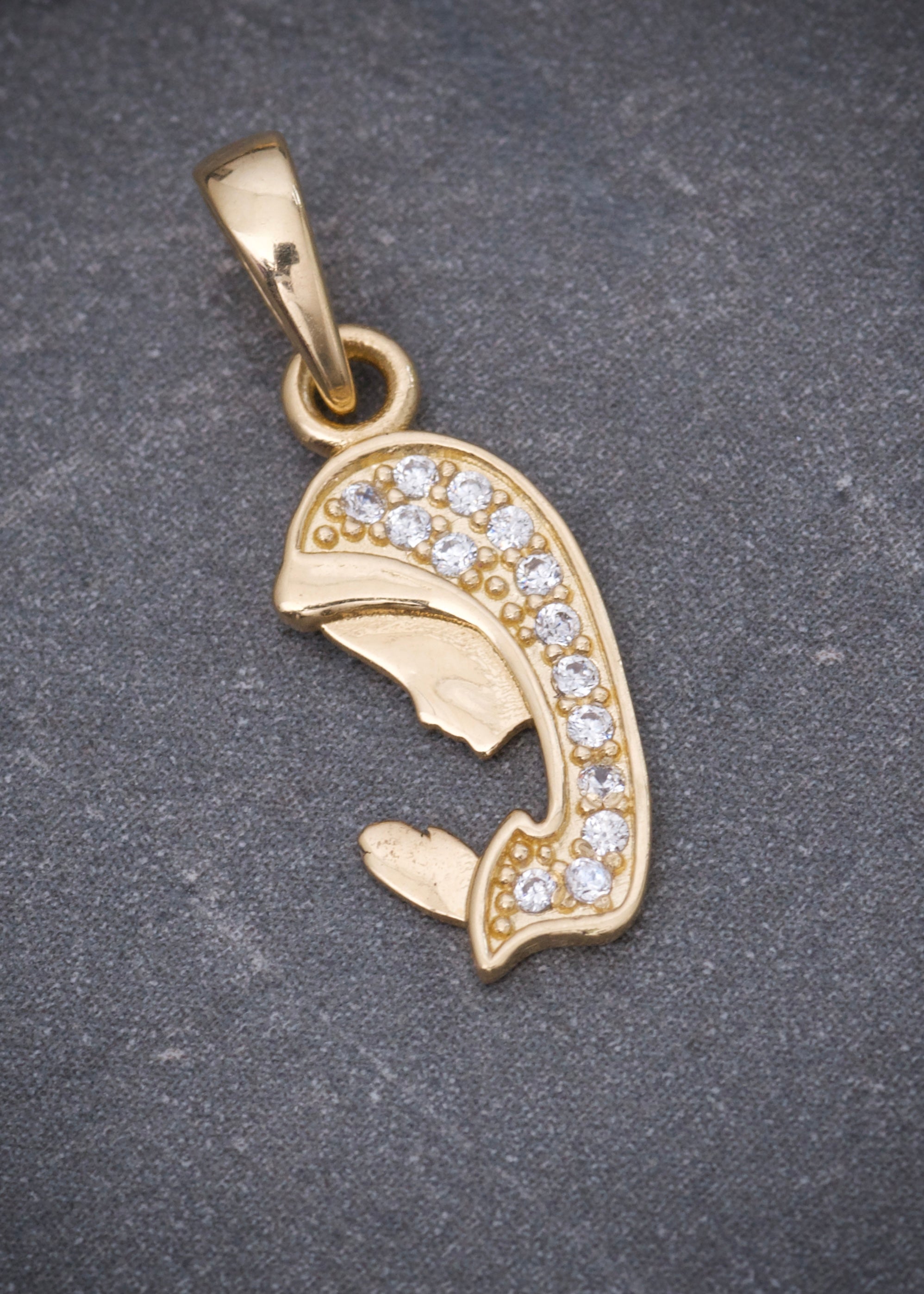 Dije virgen maria con swarovski blanco 0.7gr / Largo 1.9cm / Oro Amarillo Nac B