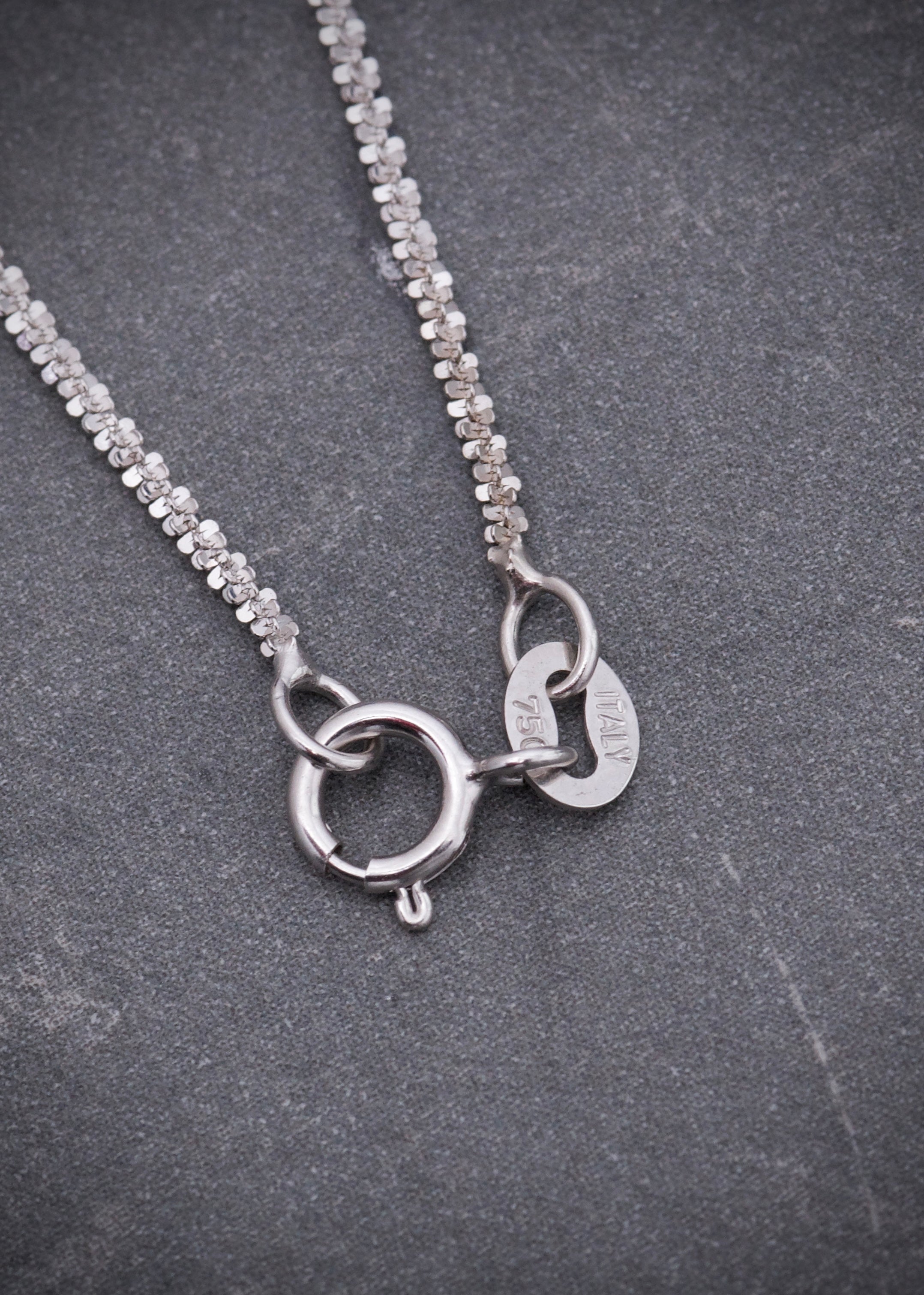 Cadena diamantada 2.1gr / largo 50cm / Oro Blanco italy +3 M