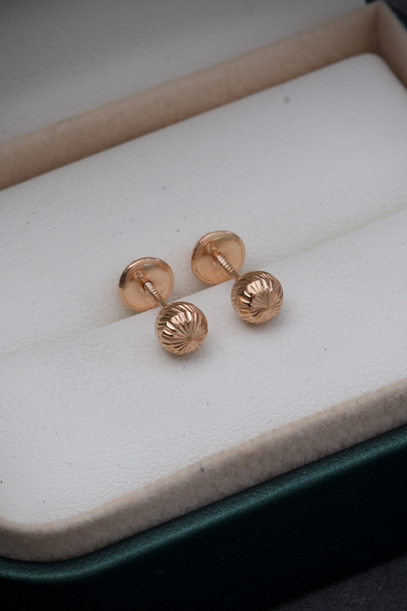 Topos bola diamantada 5mm 0.6gr / Oro Rosado Nac B