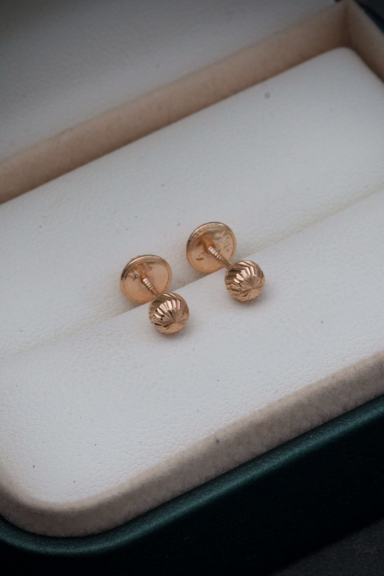 Topos bola diamantada 4mm 0.5gr / Oro Rosado Nac B