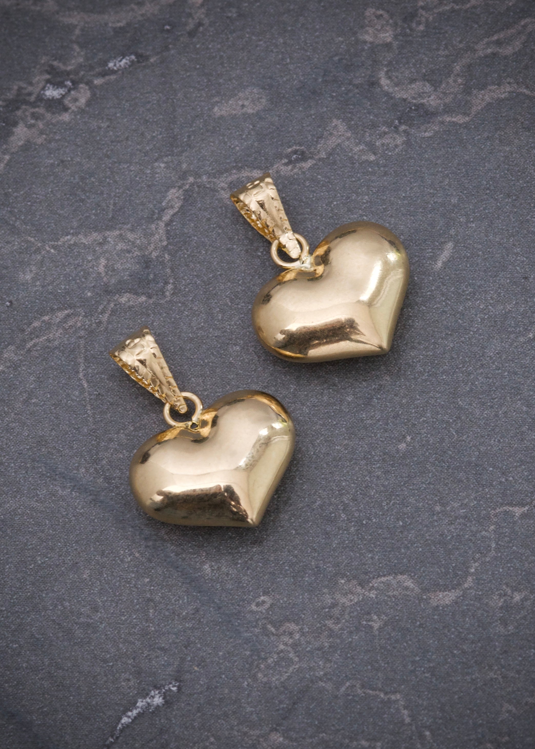 Dije corazon liso 0.5gr / Largo 1.5cm — Oro Amarillo