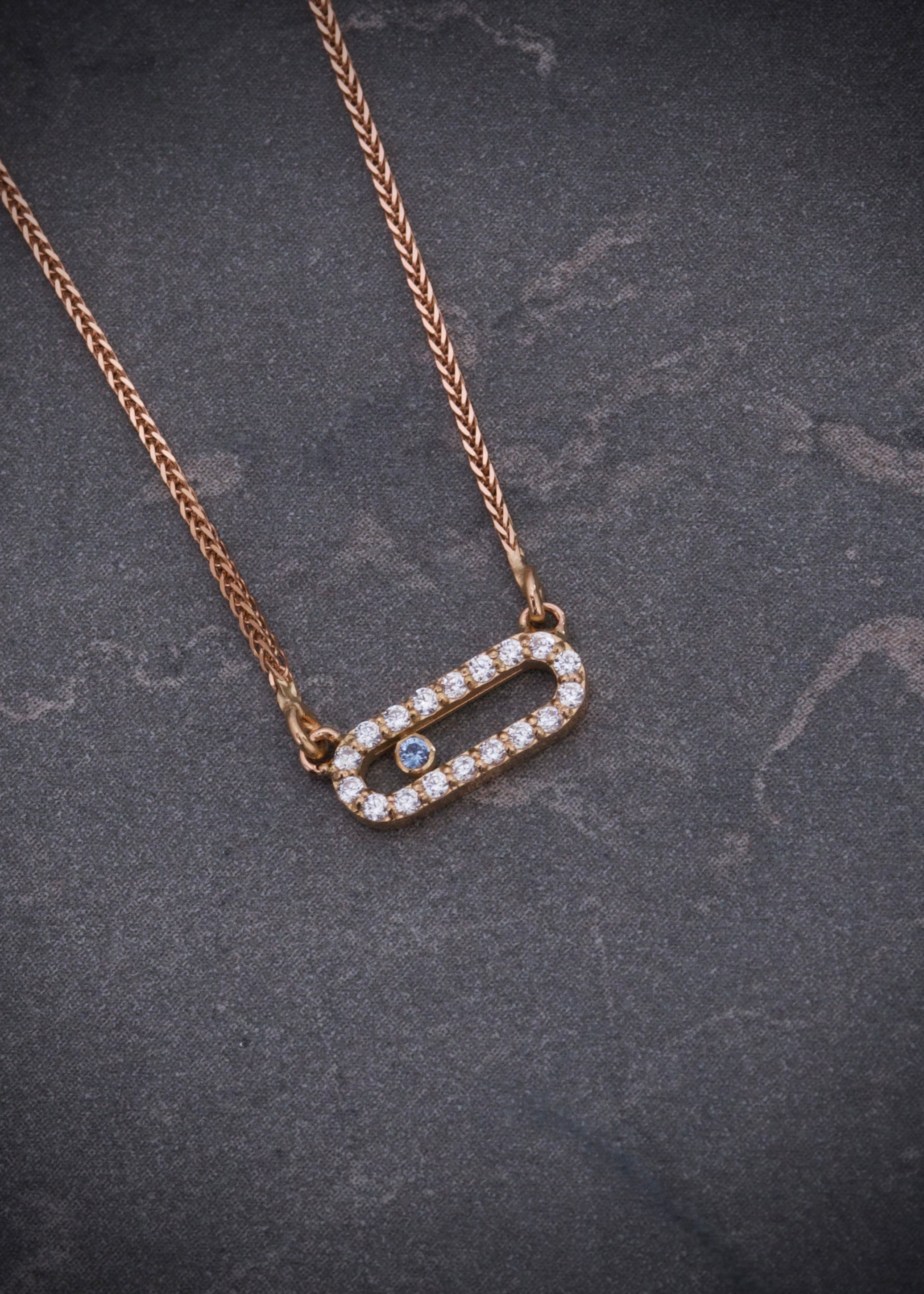 Cadena MK con swarovski blanco y azul 2gr / Largo 45cm / Oro Rosado italy cte B