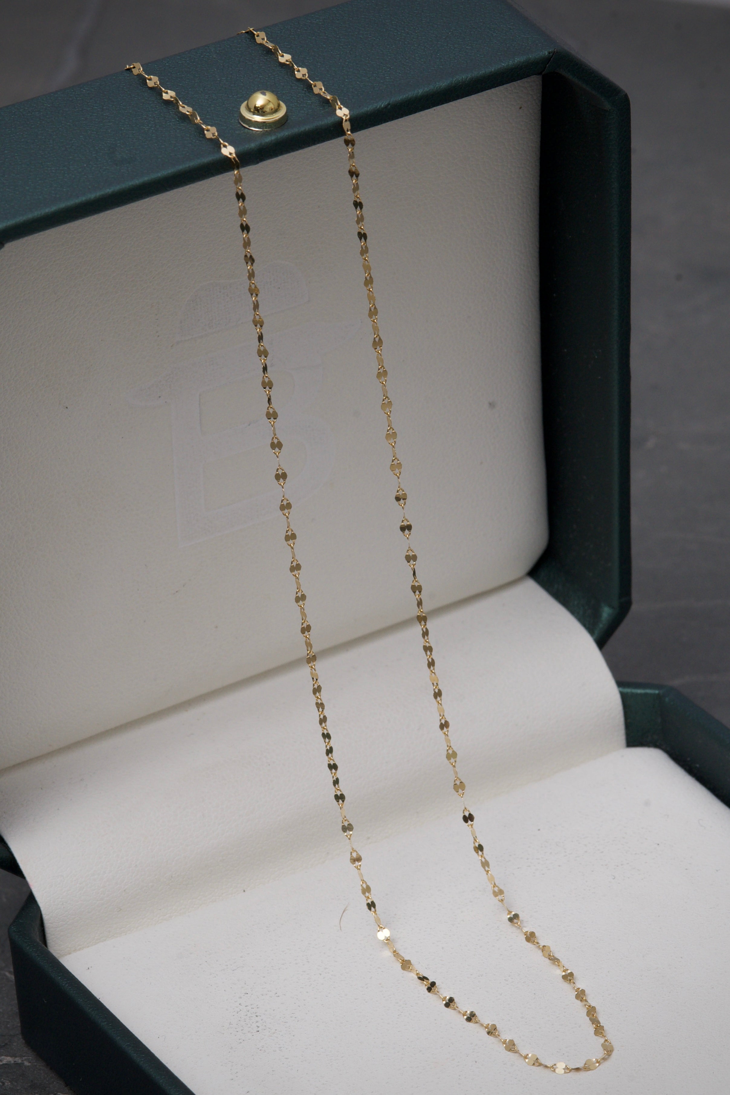 Cadena flor espejo 0.95gr / Largo 50cm — Oro Amarillo