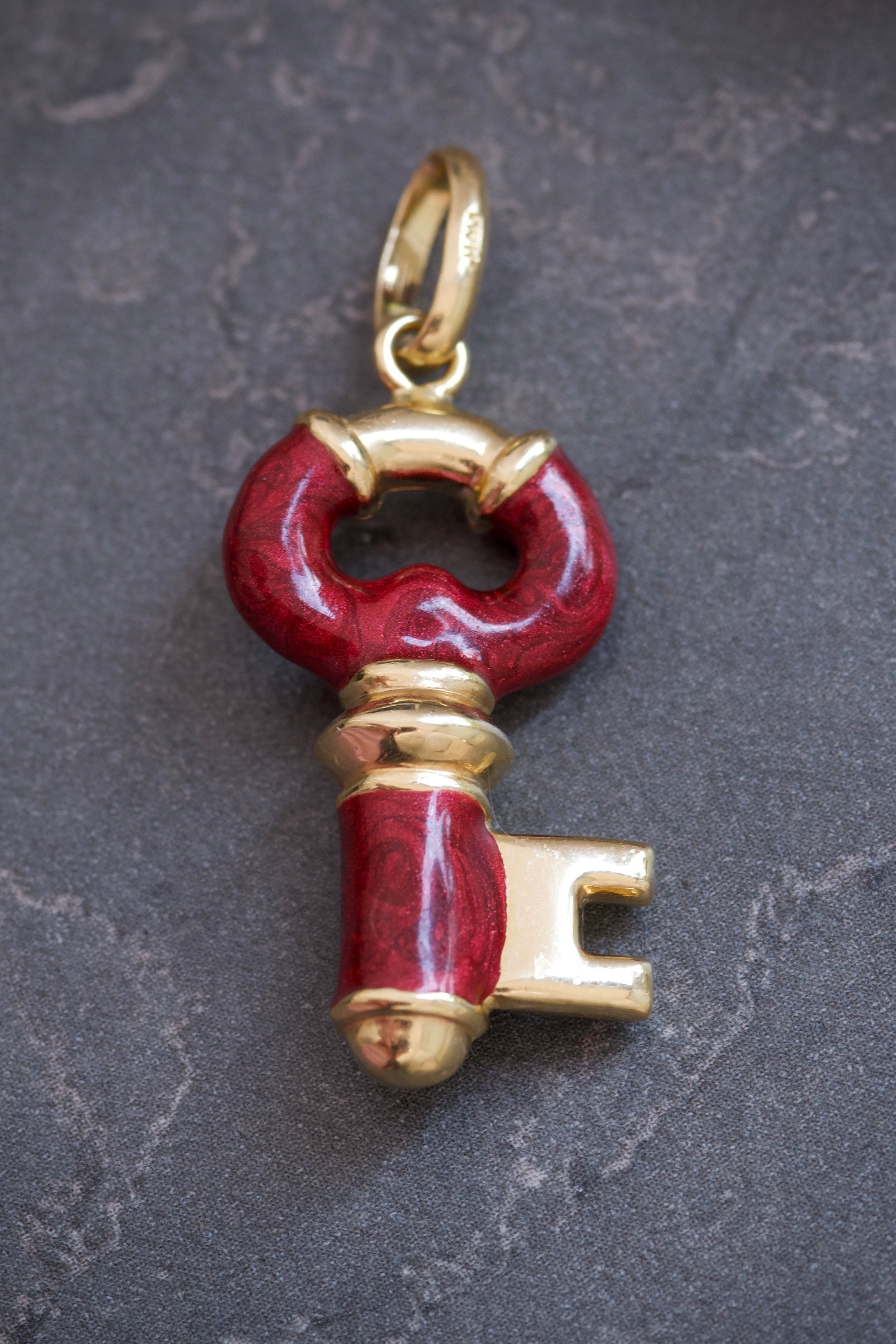 Dije Llave 2.8gr / Largo 3.5cm / Oro Amarillo italy +5 M