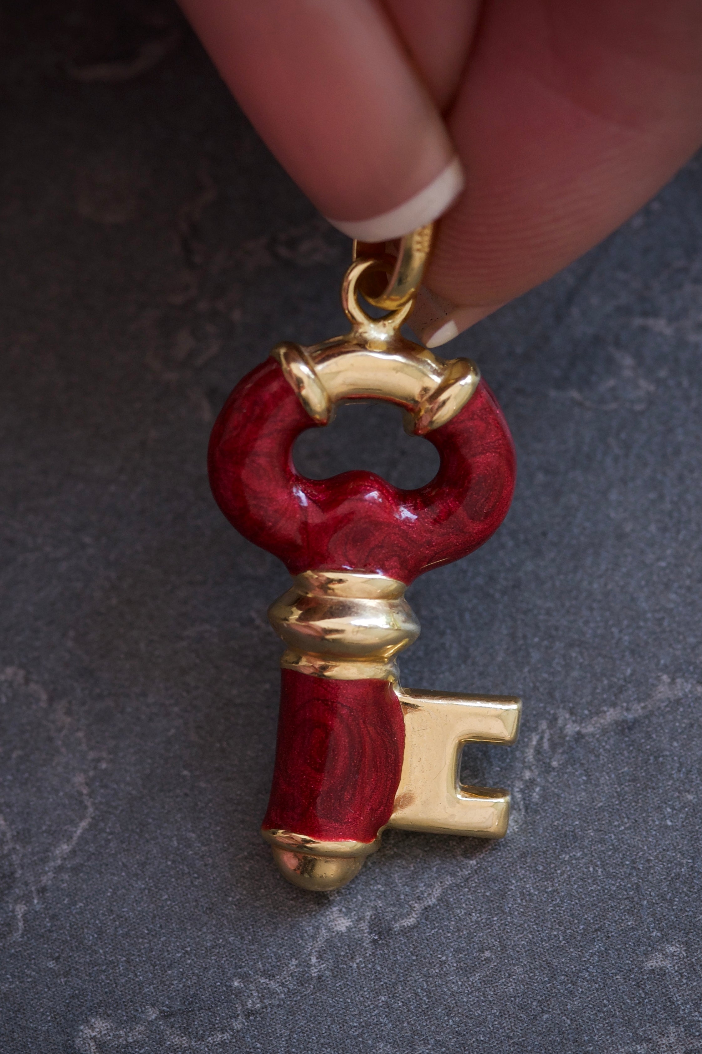 Dije Llave 2.8gr / Largo 3.5cm / Oro Amarillo italy +5 M