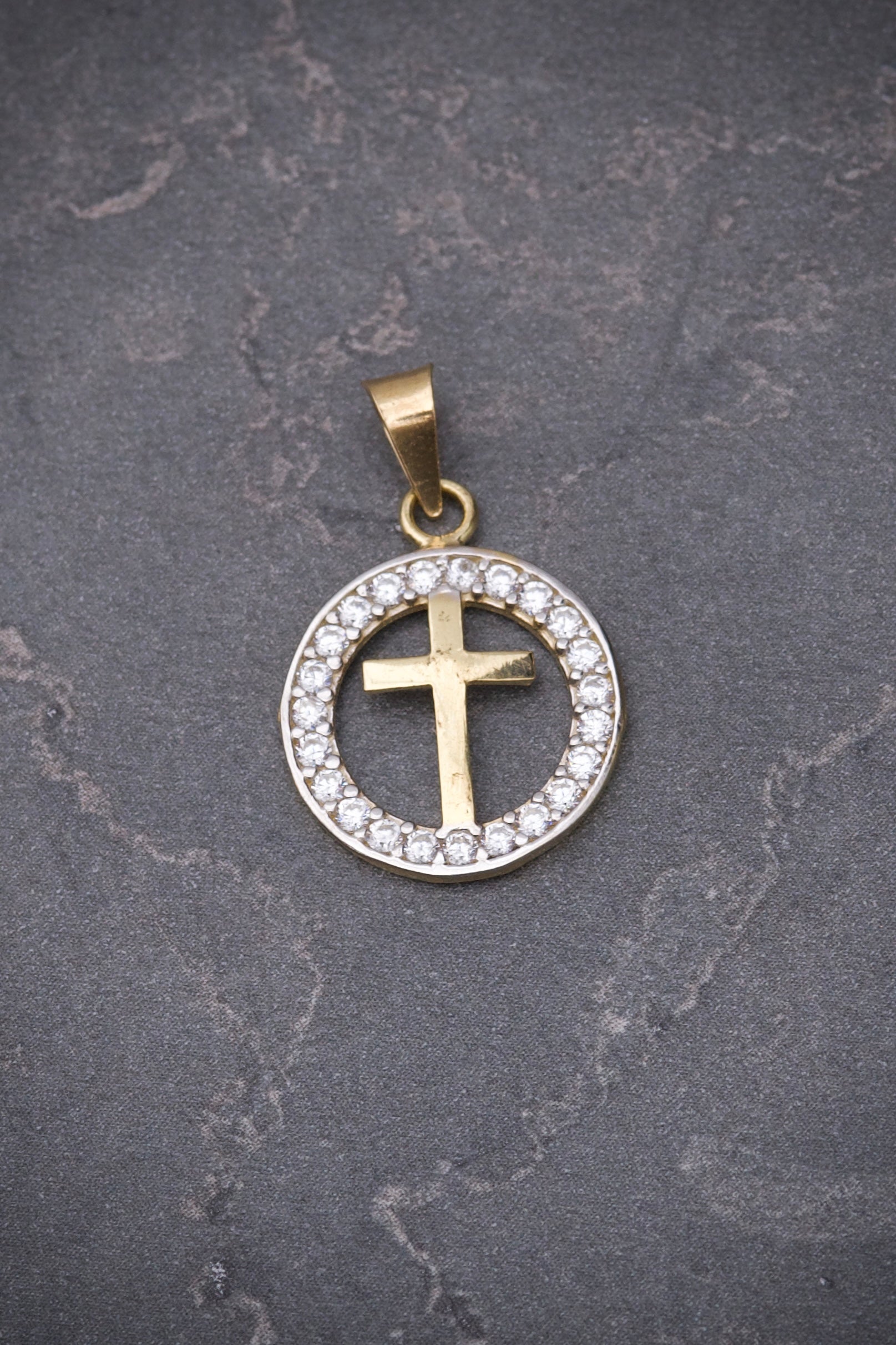 Dije Medalla Cruz Con Swarovski Blanco 1.4gr / Largo 2.2cm / Oro Amarillo italy +3 M