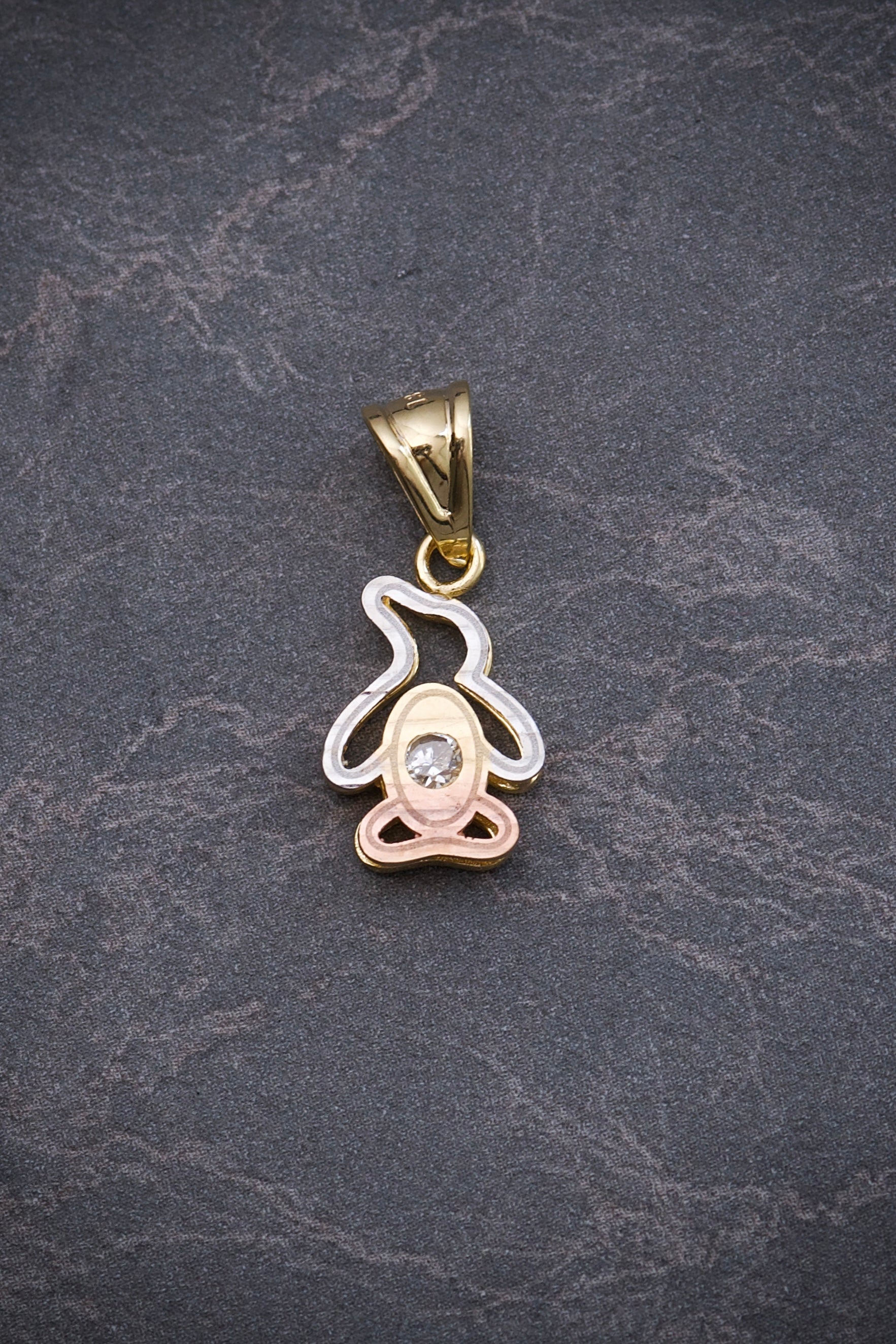 Dije pinguino diamantado con swarovski blanco 1.4gr / Largo 2.1cm / Tres Oros italy +3 B