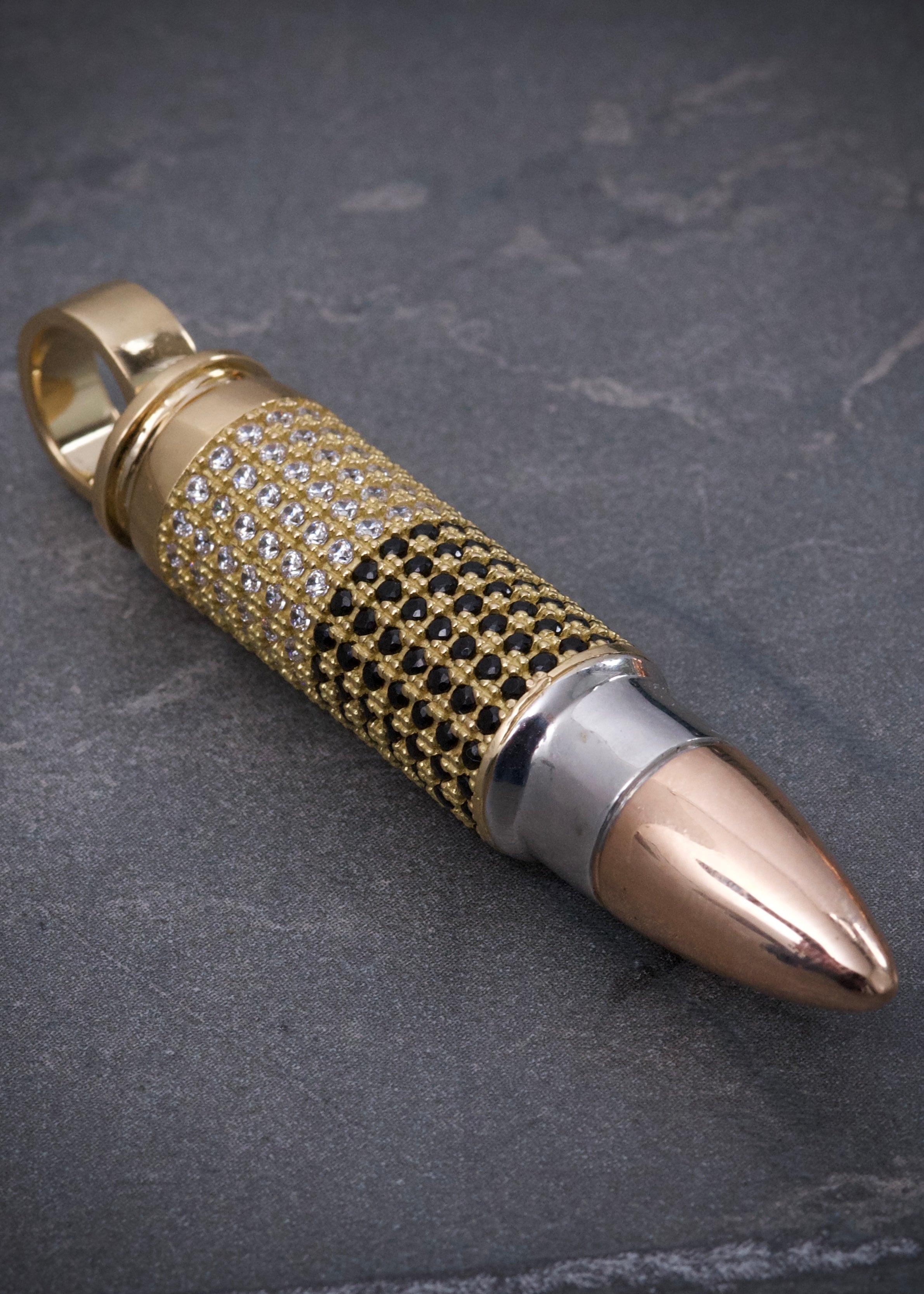 Dije bala con cuchara 16.45gr / Largo 5.3cm / Tres Oros Nac M