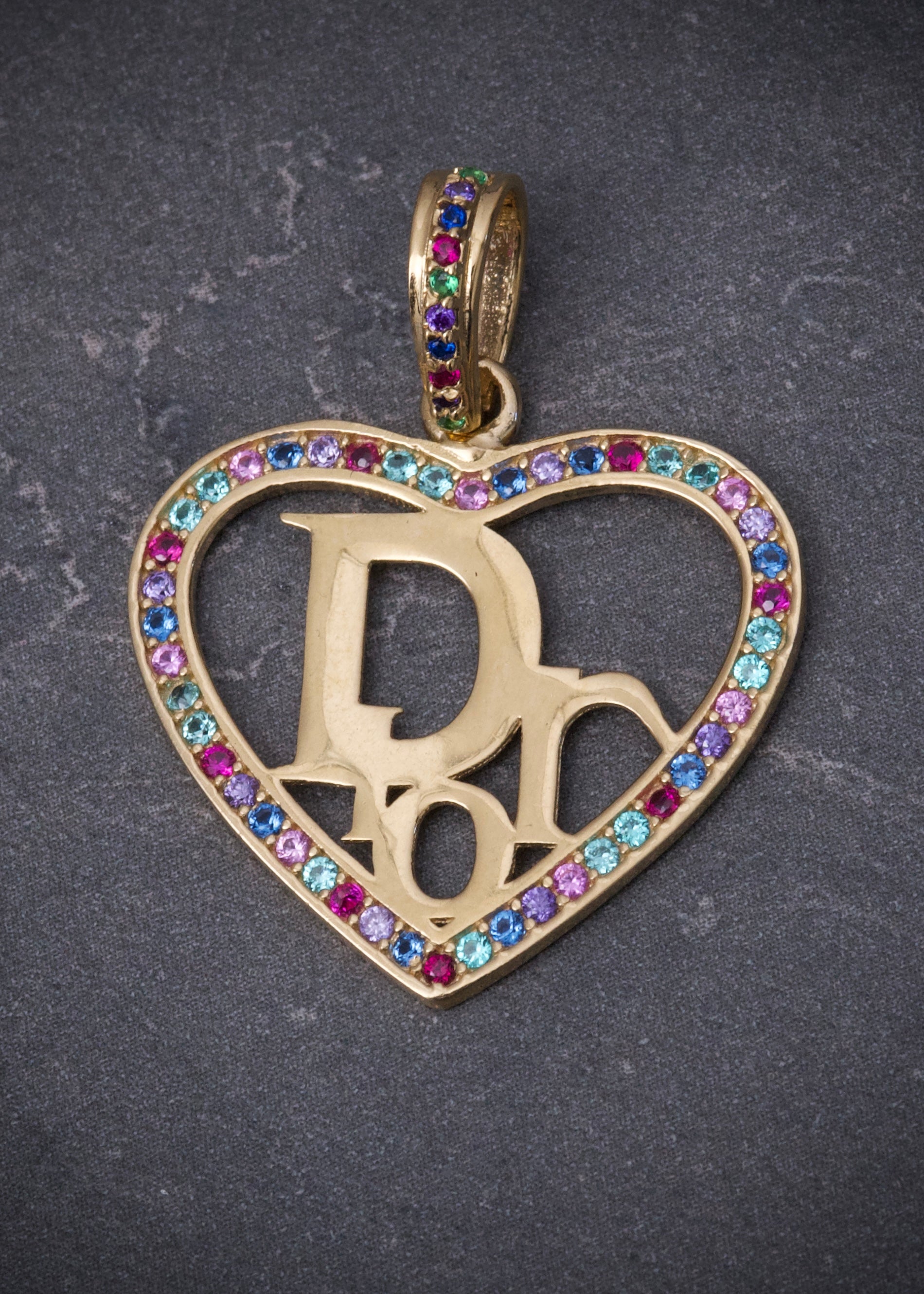 Dije corazon con swarovski multicolor 2.7gr / Largo 3cm / Oro Amarillo Nac M