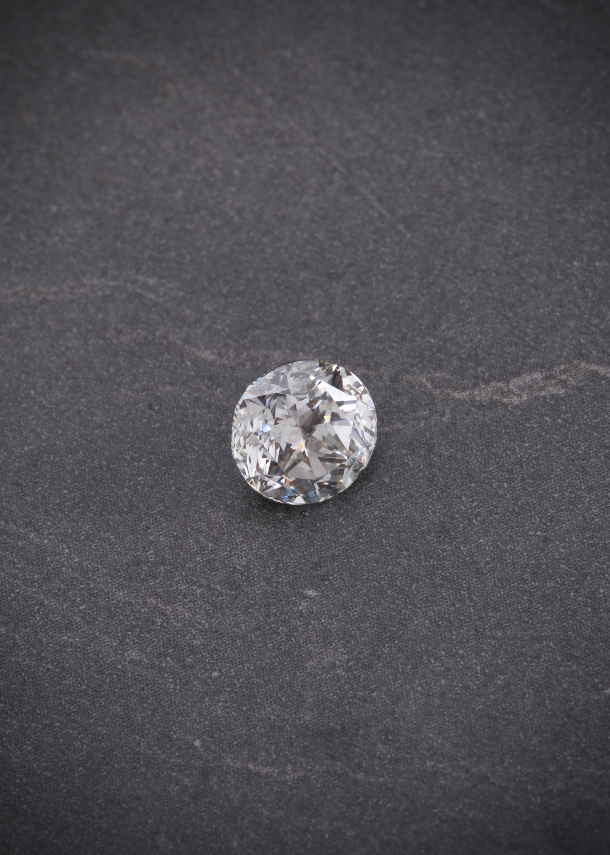 Diamante Blanco 149Pts  (Joya) B