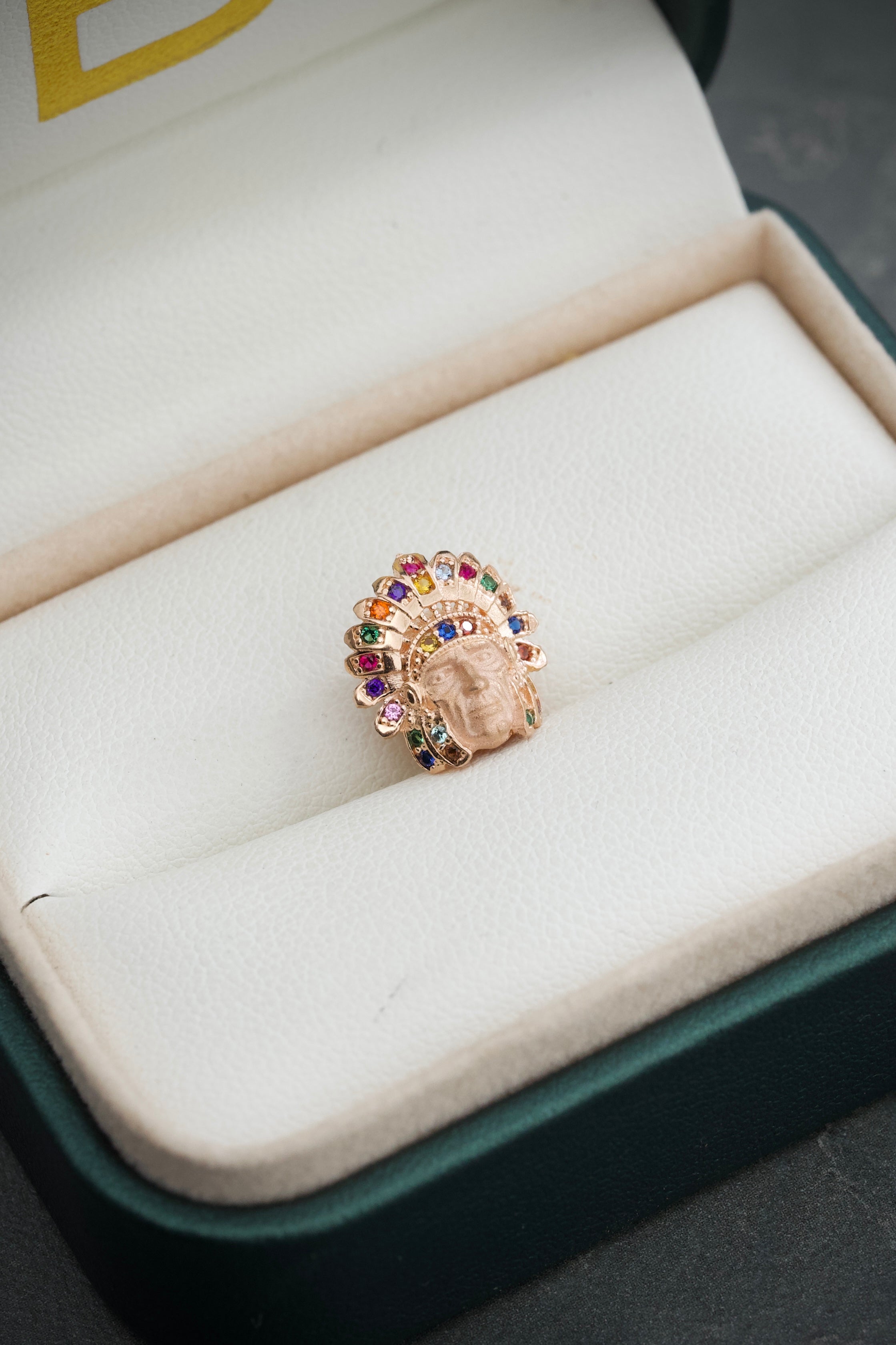 Herraje indio con swarovski multicolor 2.3gr / Largo 1,2cm / Oro Rosado Nac B