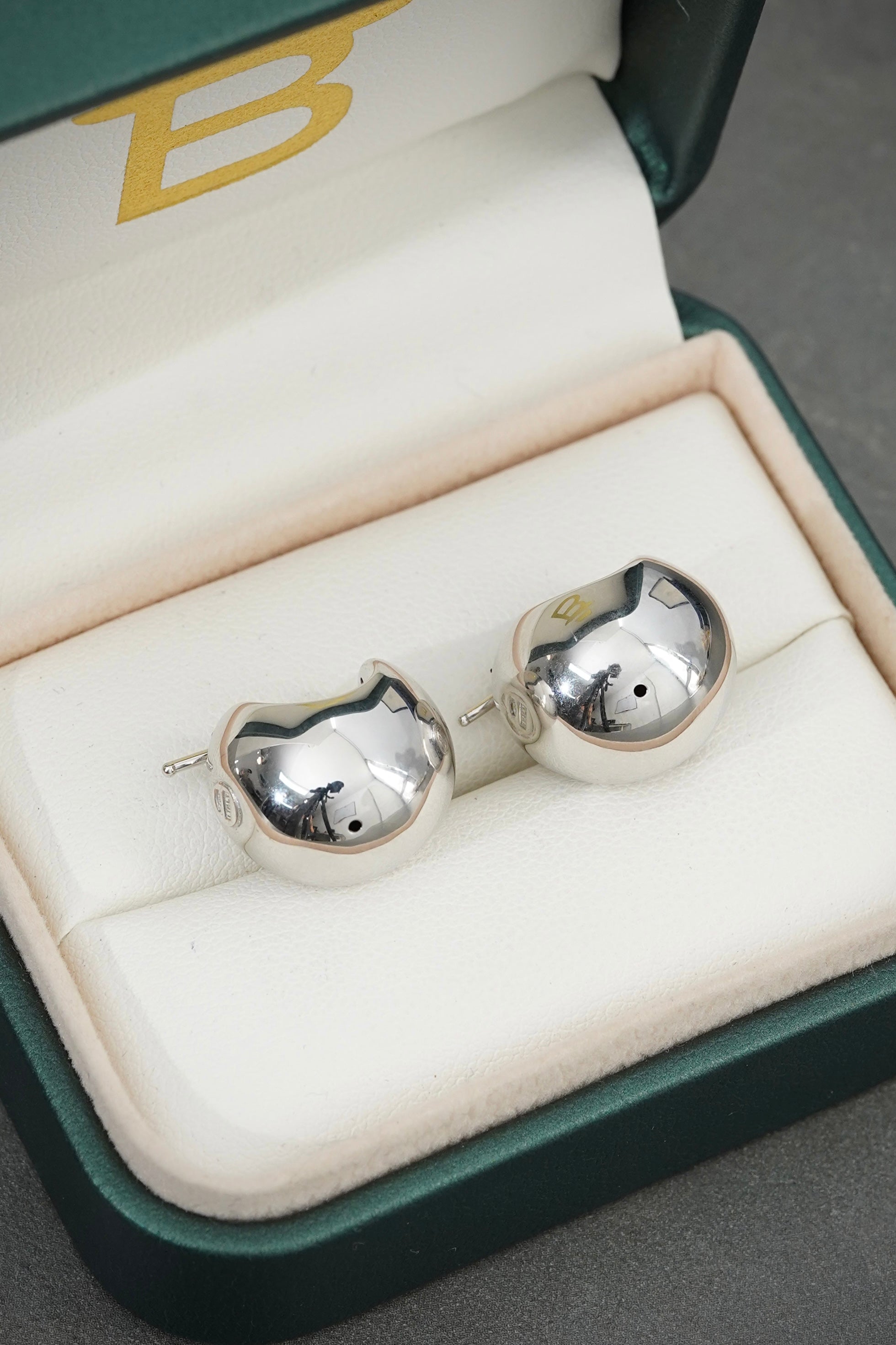 Topos lisos 3.15gr / Largo 1 cm / Oro Blanco italy +4 M