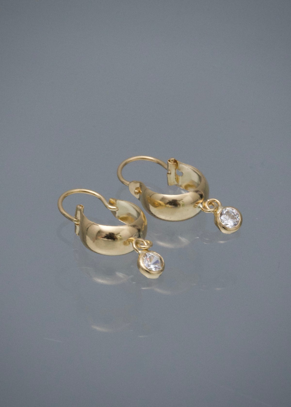 Candongas con Swarovski Blanco 0.75gr / 1.8cm / 4.1mm — Oro Amarillo