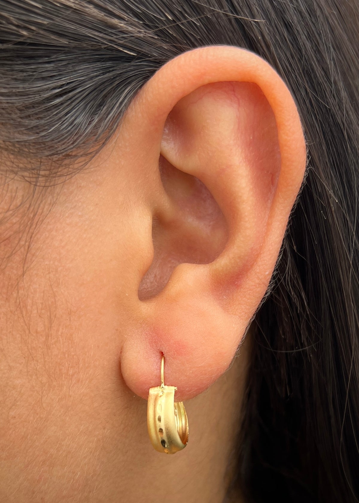 Candongas Mate 0.9gr / 1.8cm / 5.4mm — Oro Amarillo