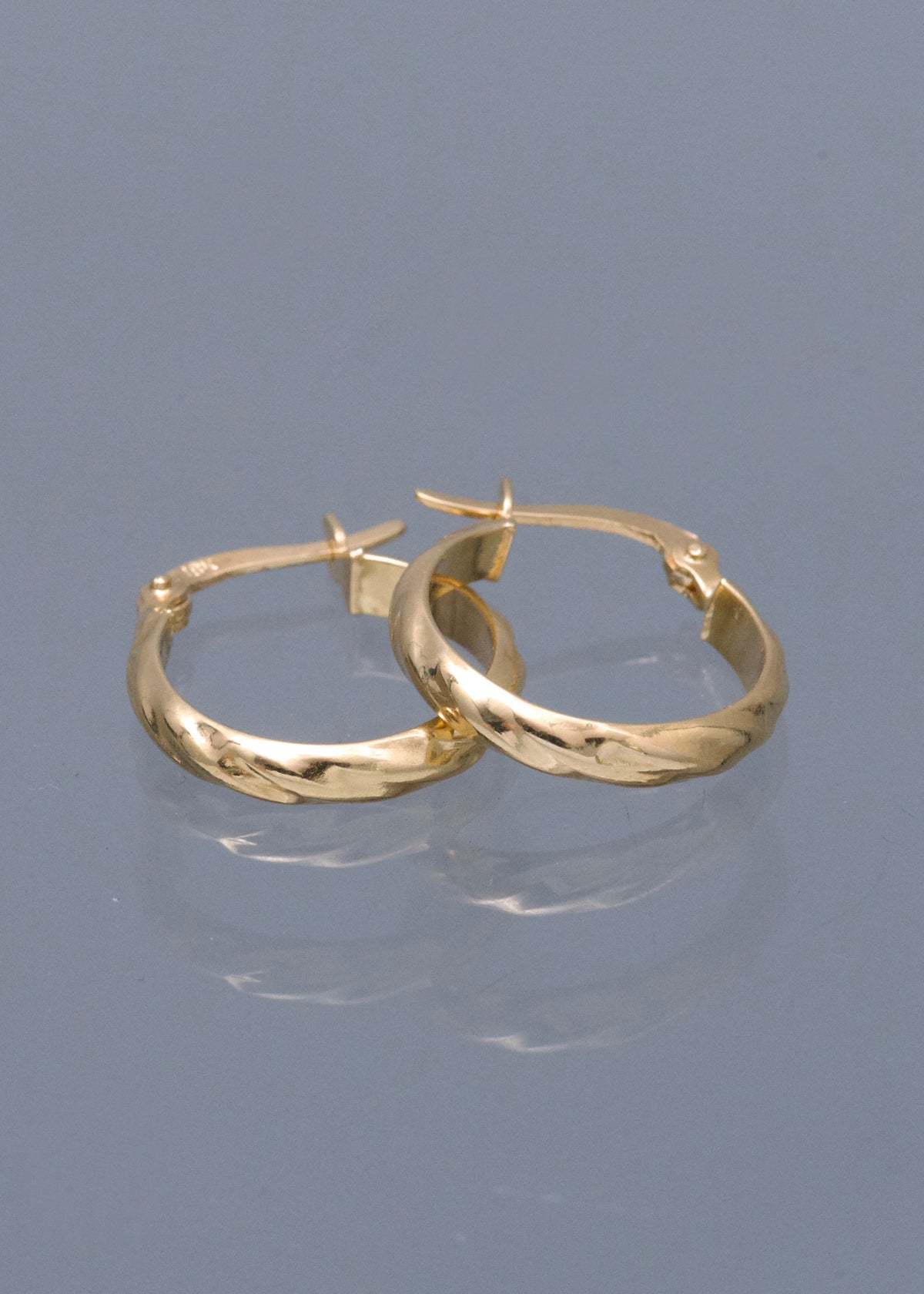 Candongas Entorchadas 1.5gr / 1.9cm / 3mm — Oro Amarillo
