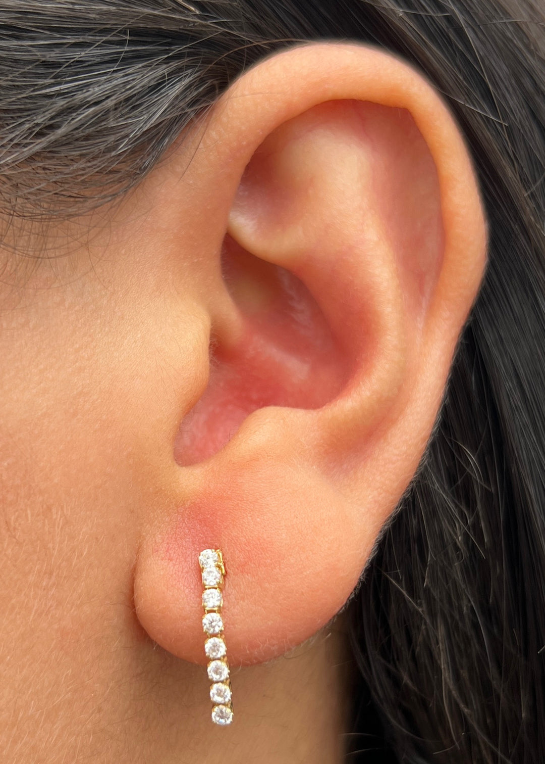 Topos con Swarovski Blanco 0.85gr / 1,6cm / 1.8mm — Oro Amarillo