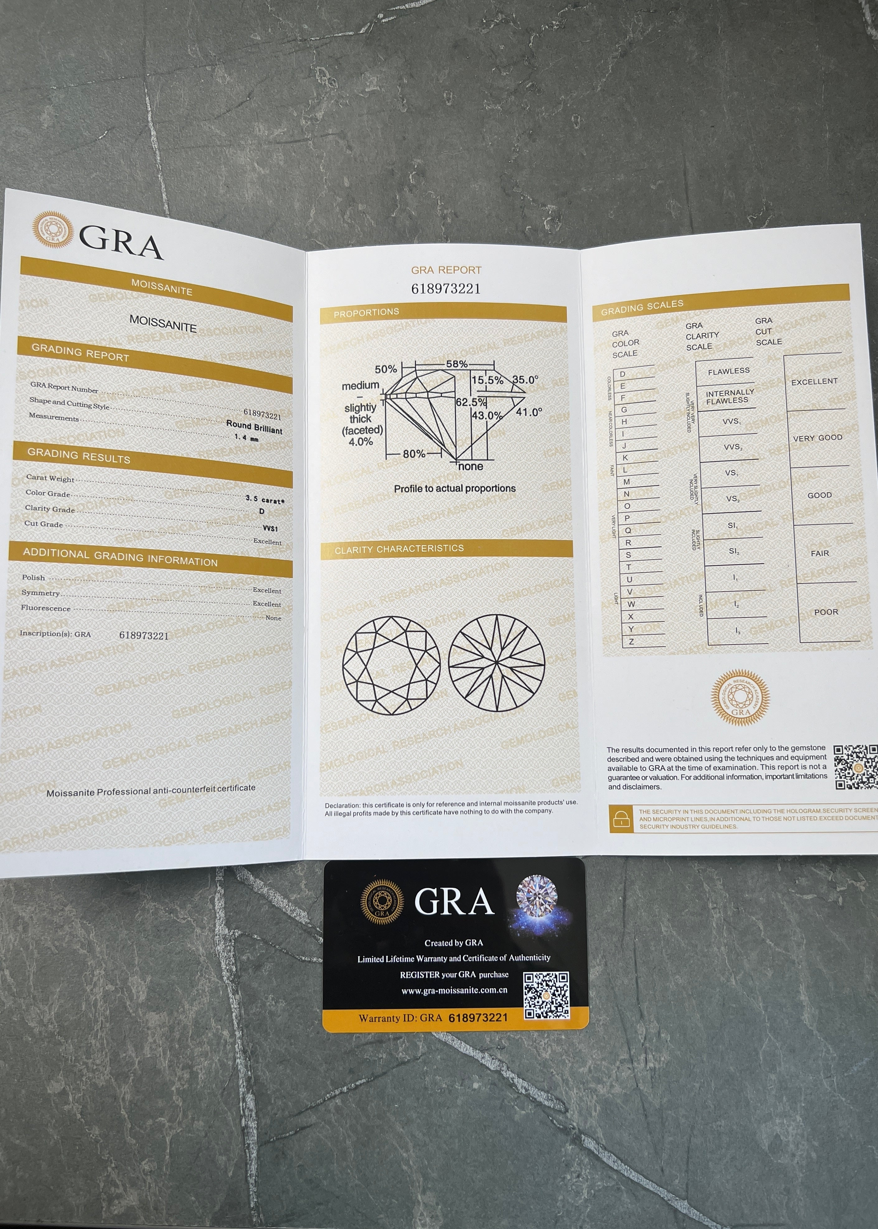 Pulso dubai con 350pts de moissanita 26.3gr / Largo 19cm / Plata B