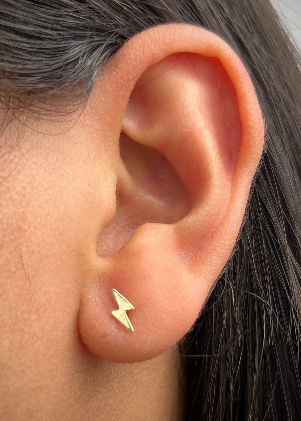 Topos Rayo Liso 0.45gr / 0.8cm / 3.3mm — Oro Amarillo