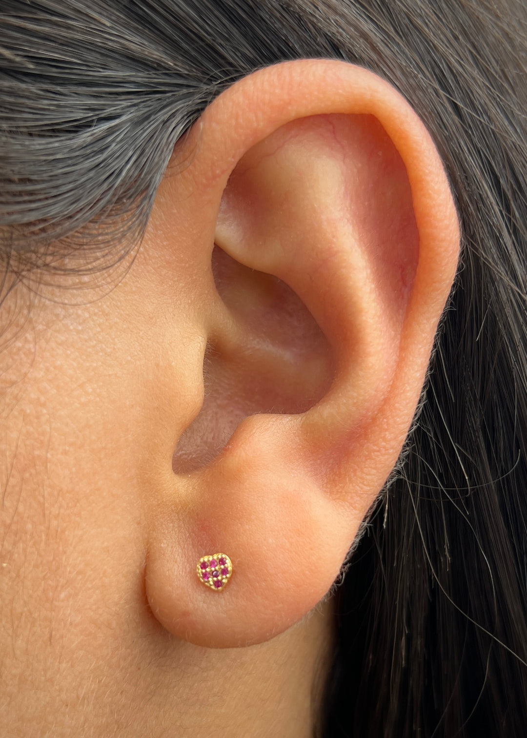 Topos Corazon con Swarovski Fucsia 0.5gr / 4cm / 3.9mm — Oro Amarillo
