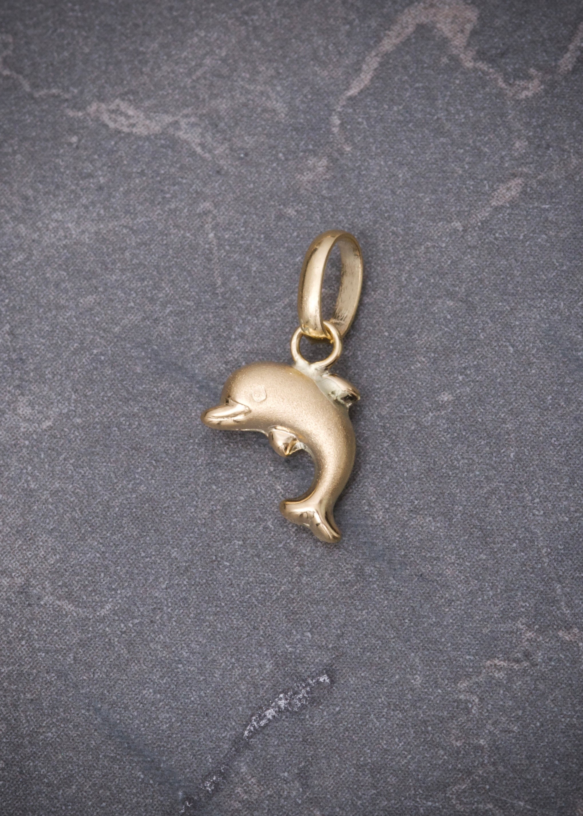 Dije delfin 0.3gr / Largo 1.5cm / Oro Amarillo Nac P