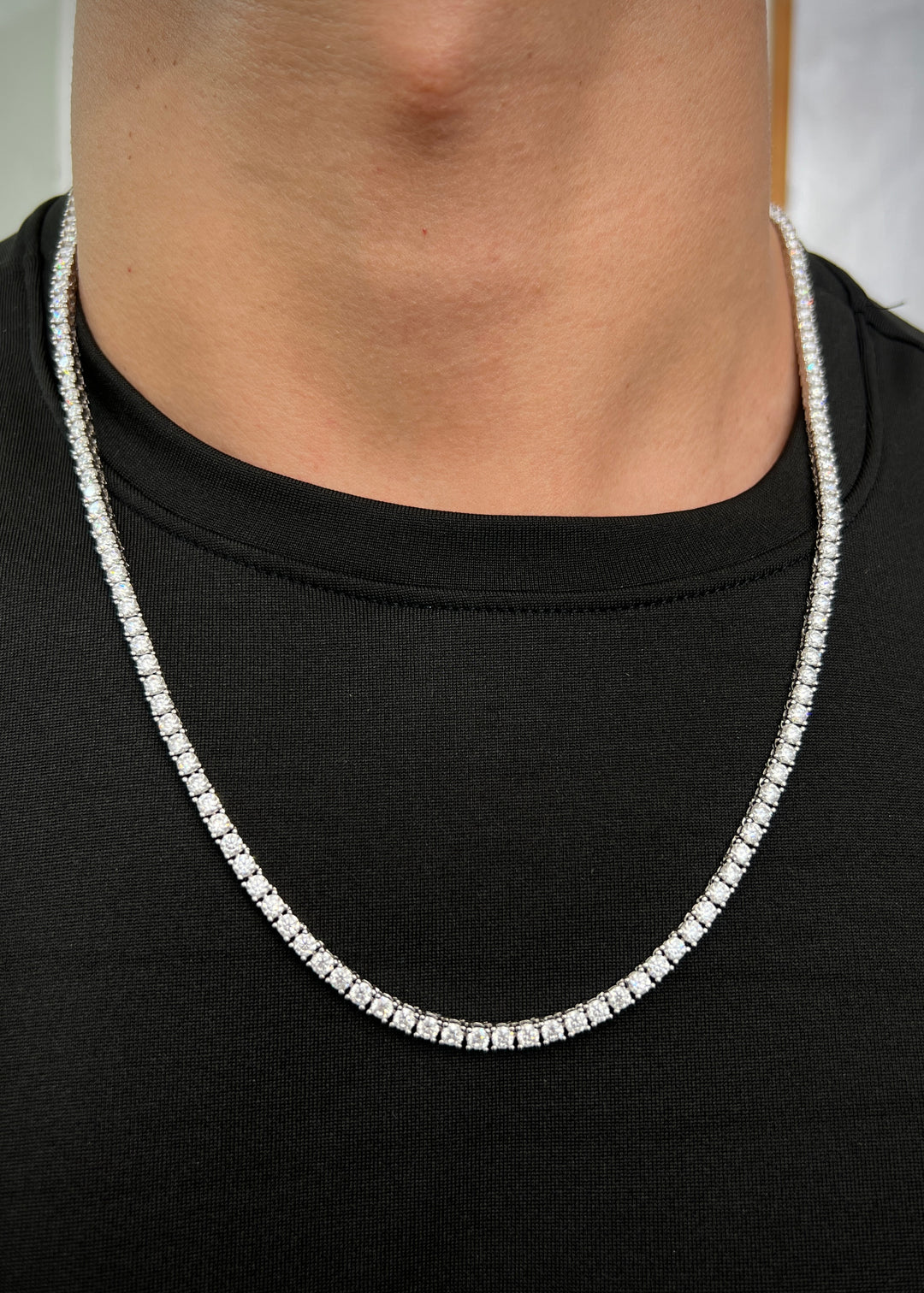 Cadena tenis con 1730pts de moissanita 31.4gr / Largo 60cm — — Plata