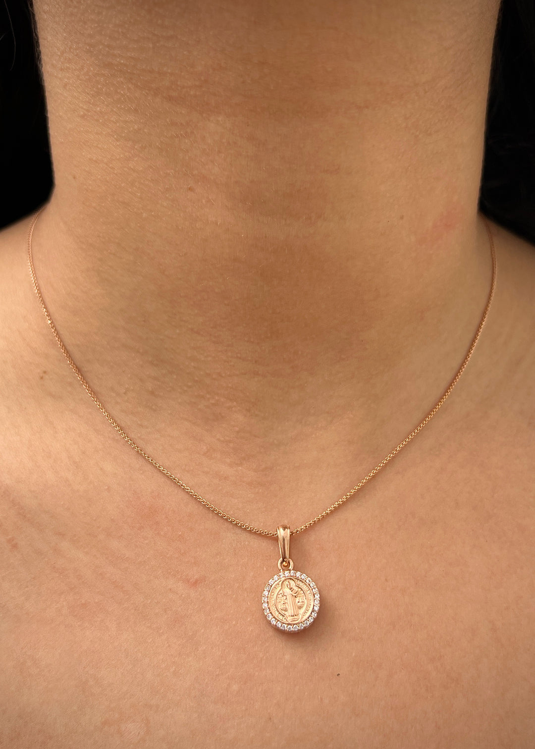 Dije san benito 2.8gr / Largo 2.1cm — Oro Rosado