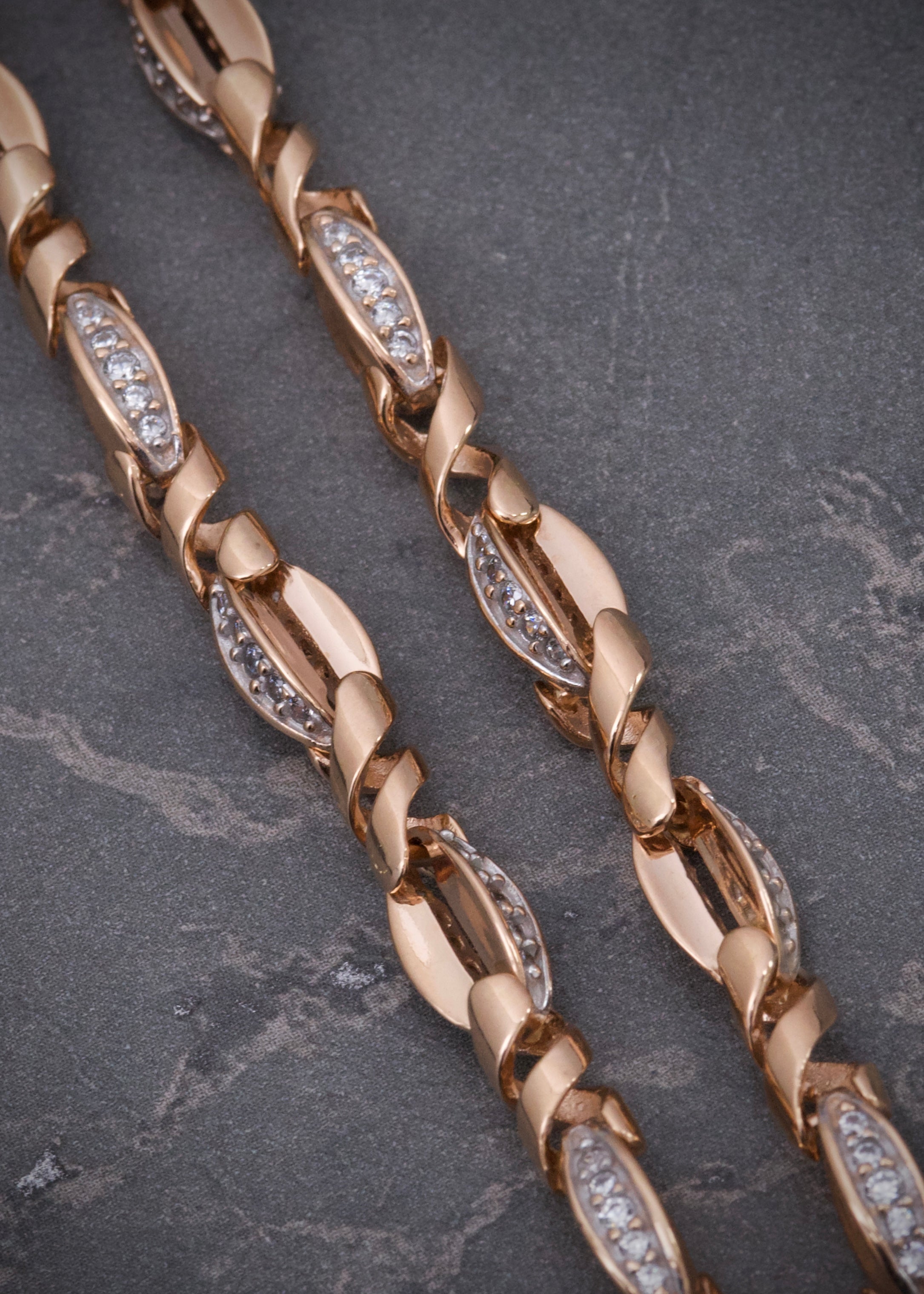 Tobillera rustica con swarovski blanco 24.4gr / Largo 27.5cm / Oro Rosado Nac B