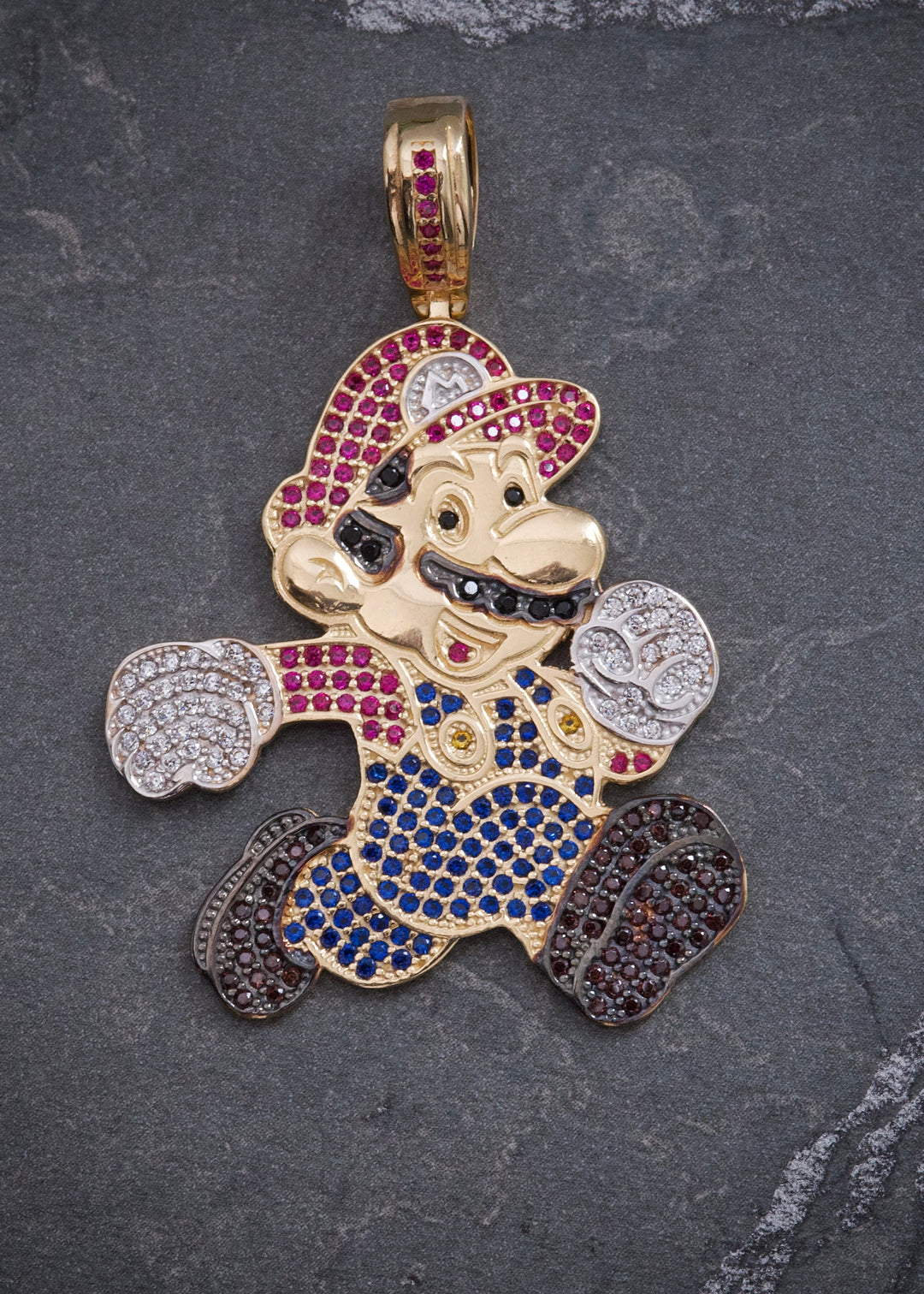 Dije Mario Bross 9.8gr / 4.8cm / 32mm — Oro Amarillo