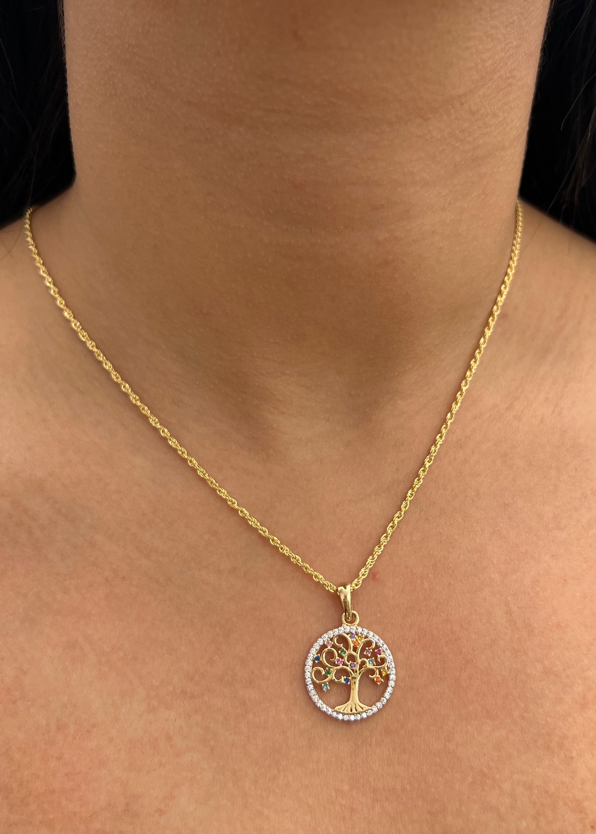 Dije Arbol de la Vida con Swarovskis 2.2gr / 2.7cm / 18.4mm — Oro Amarillo