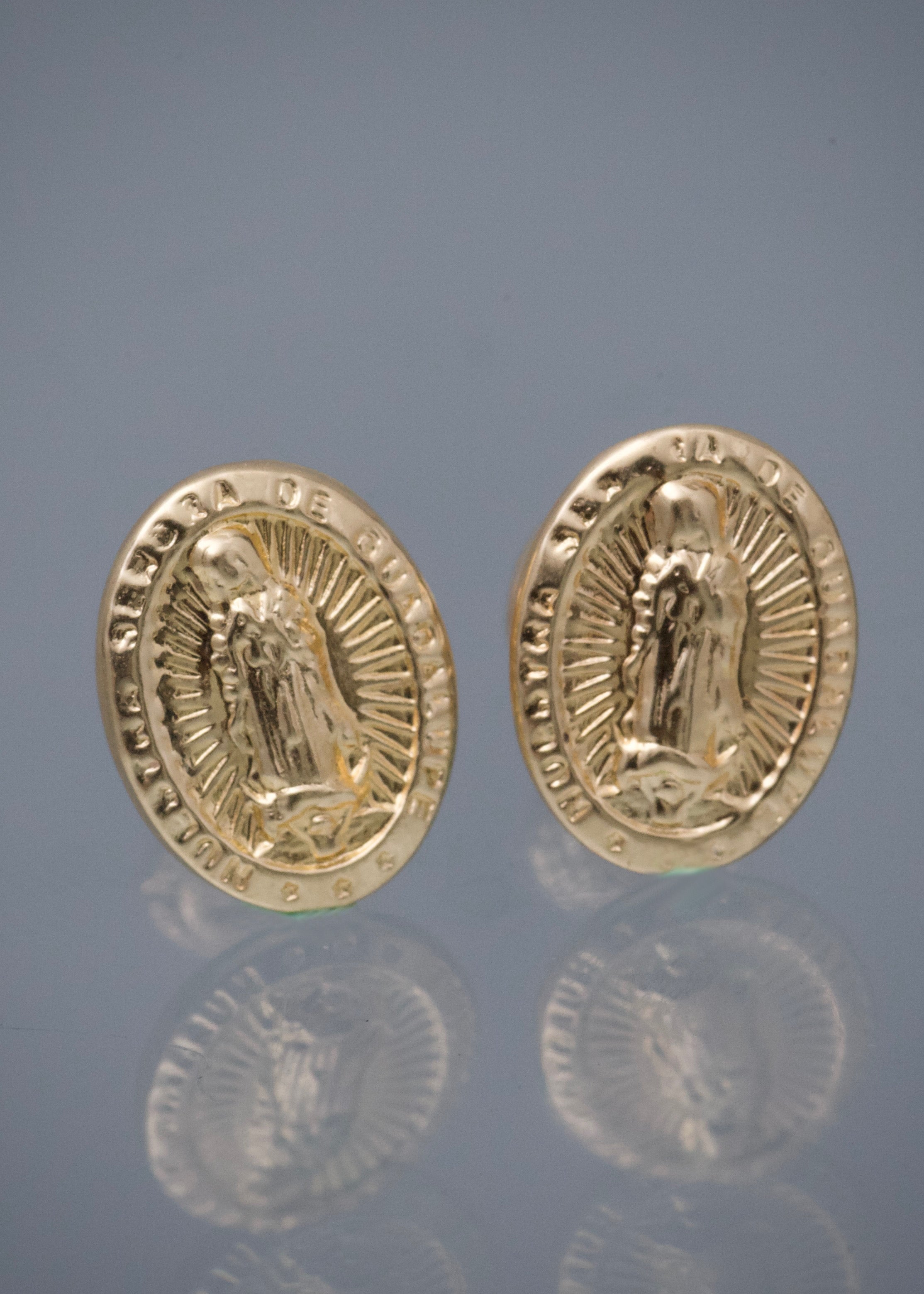 Topos Virgen de guadalupe 0.75gr / Largo 0.9cm / Oro Amarillo Nac B