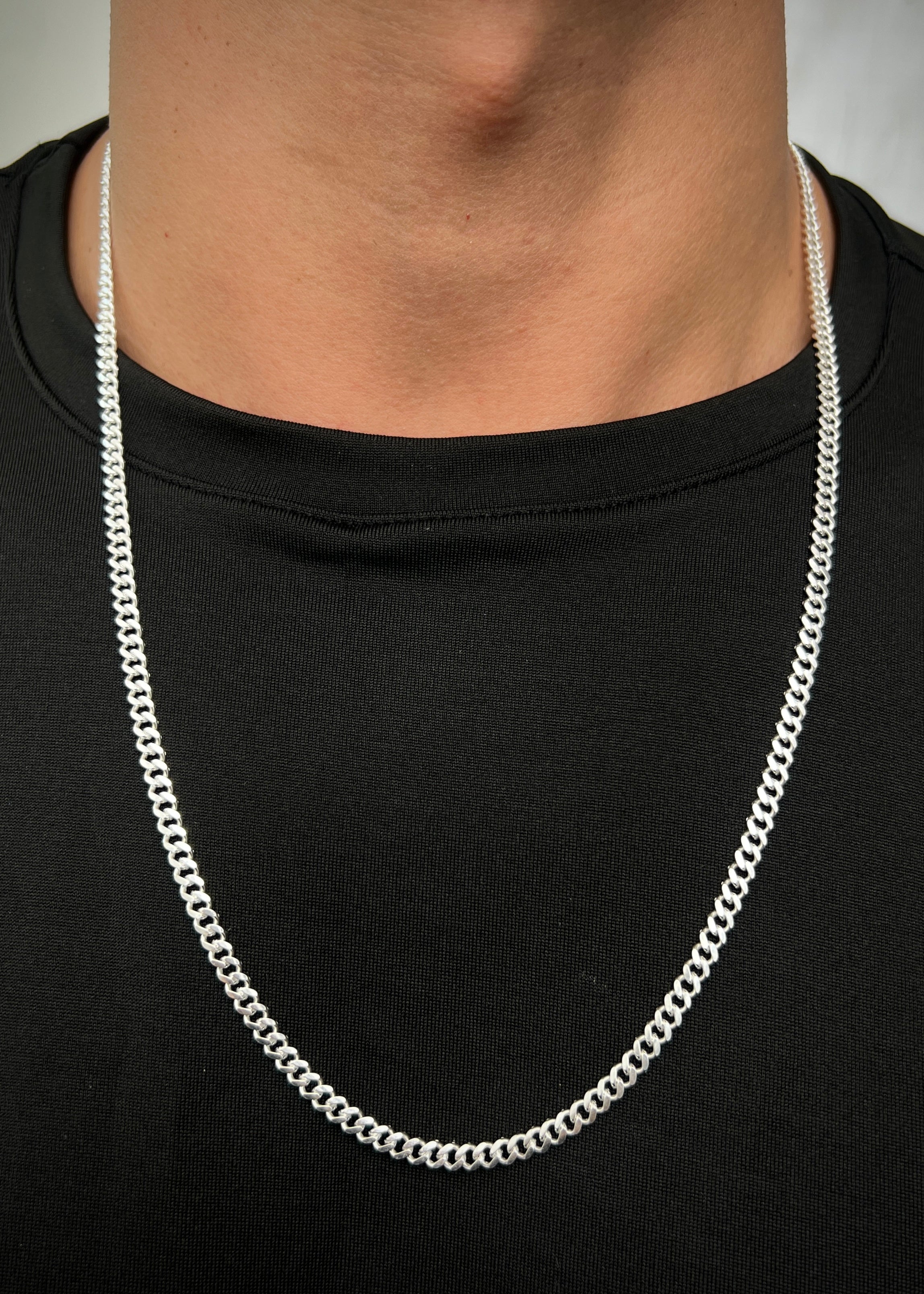 Cadena cubana 18.4gr / Largo 65cm / Plata B