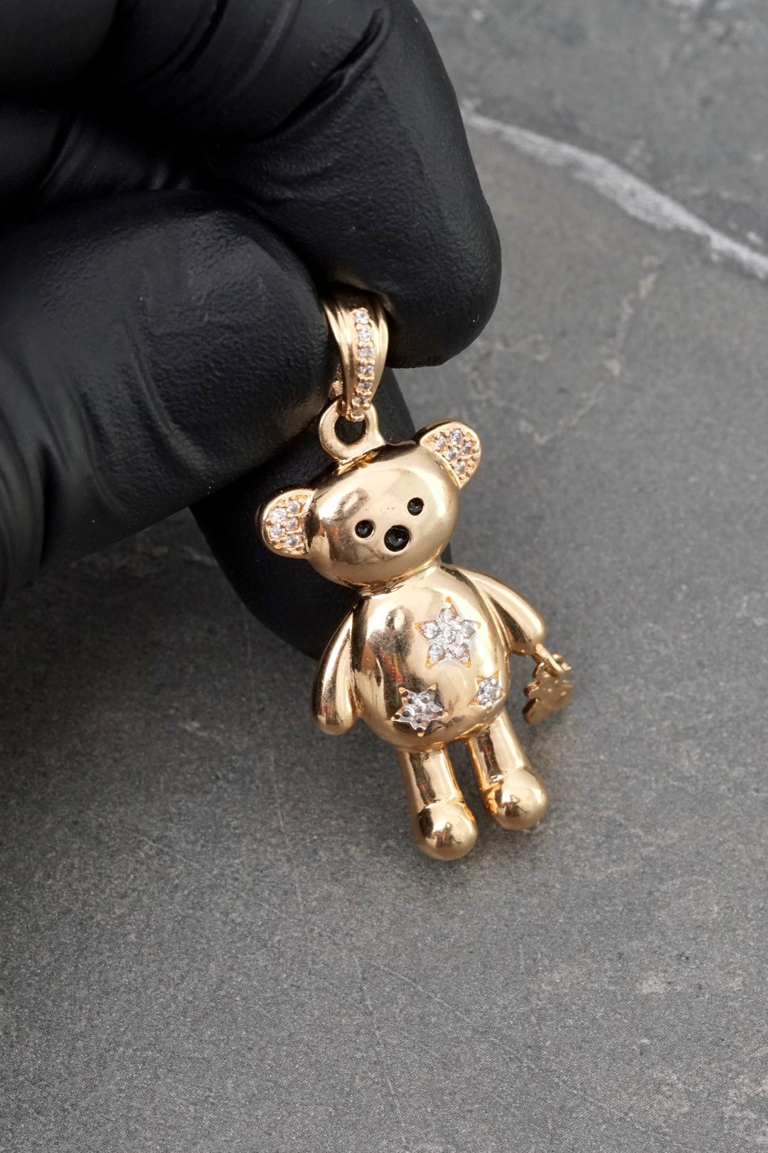 Dije oso con swarovski blanco 7.65gr / Largo 4cm — Oro Amarillo