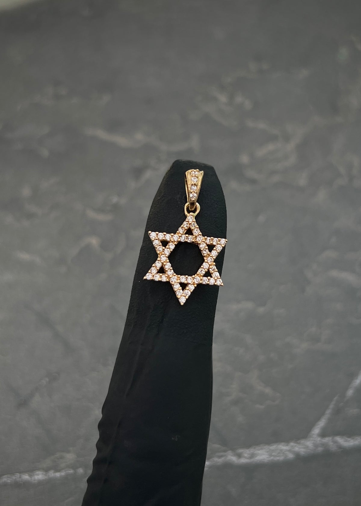 Dije Estrella de David con Swarovski Blanco 1.5gr / 2.1cm / 12mm — Oro Amarillo