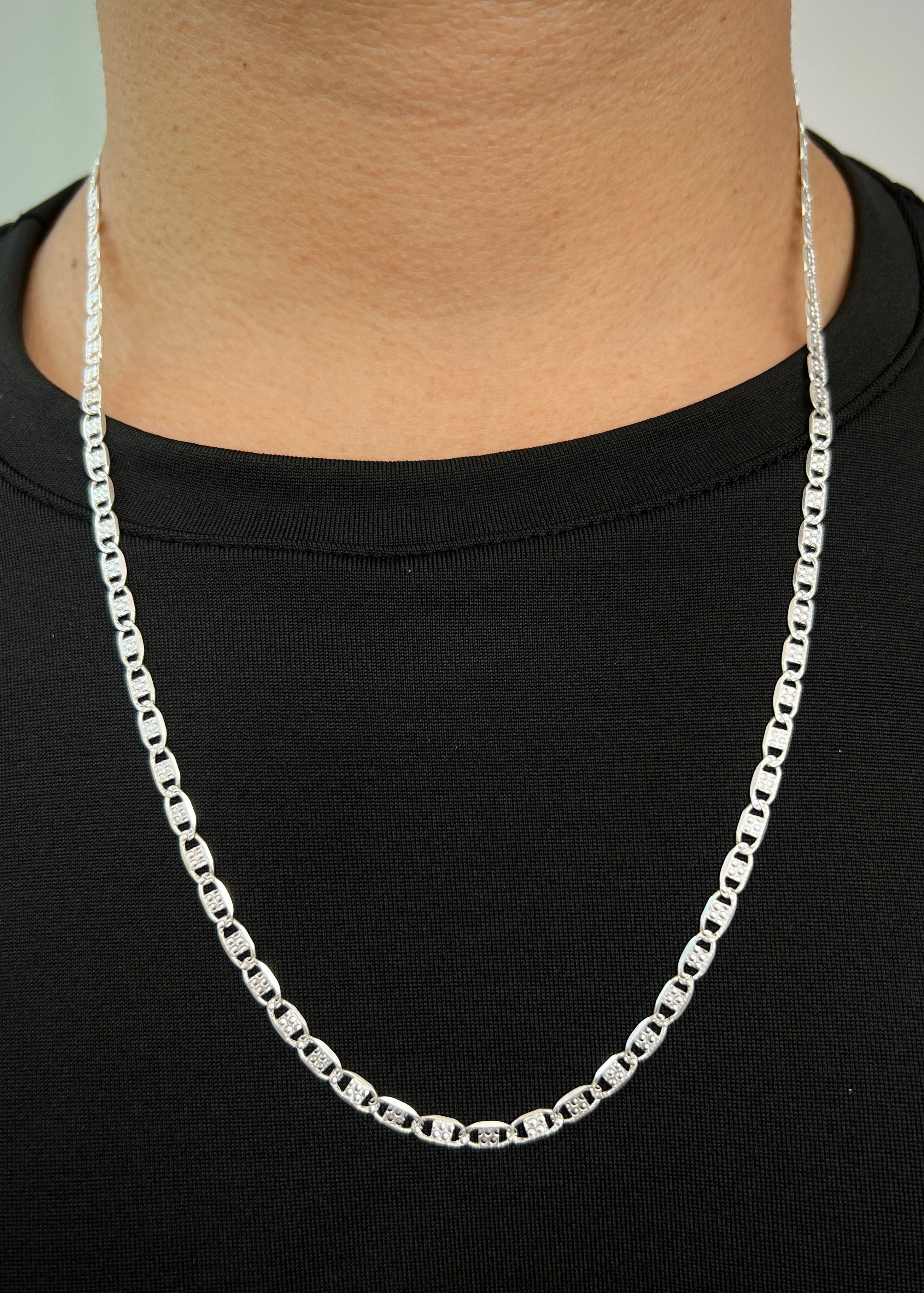 Cadena plana diamantada 9.8gr / Largo 60cm / — — Plata