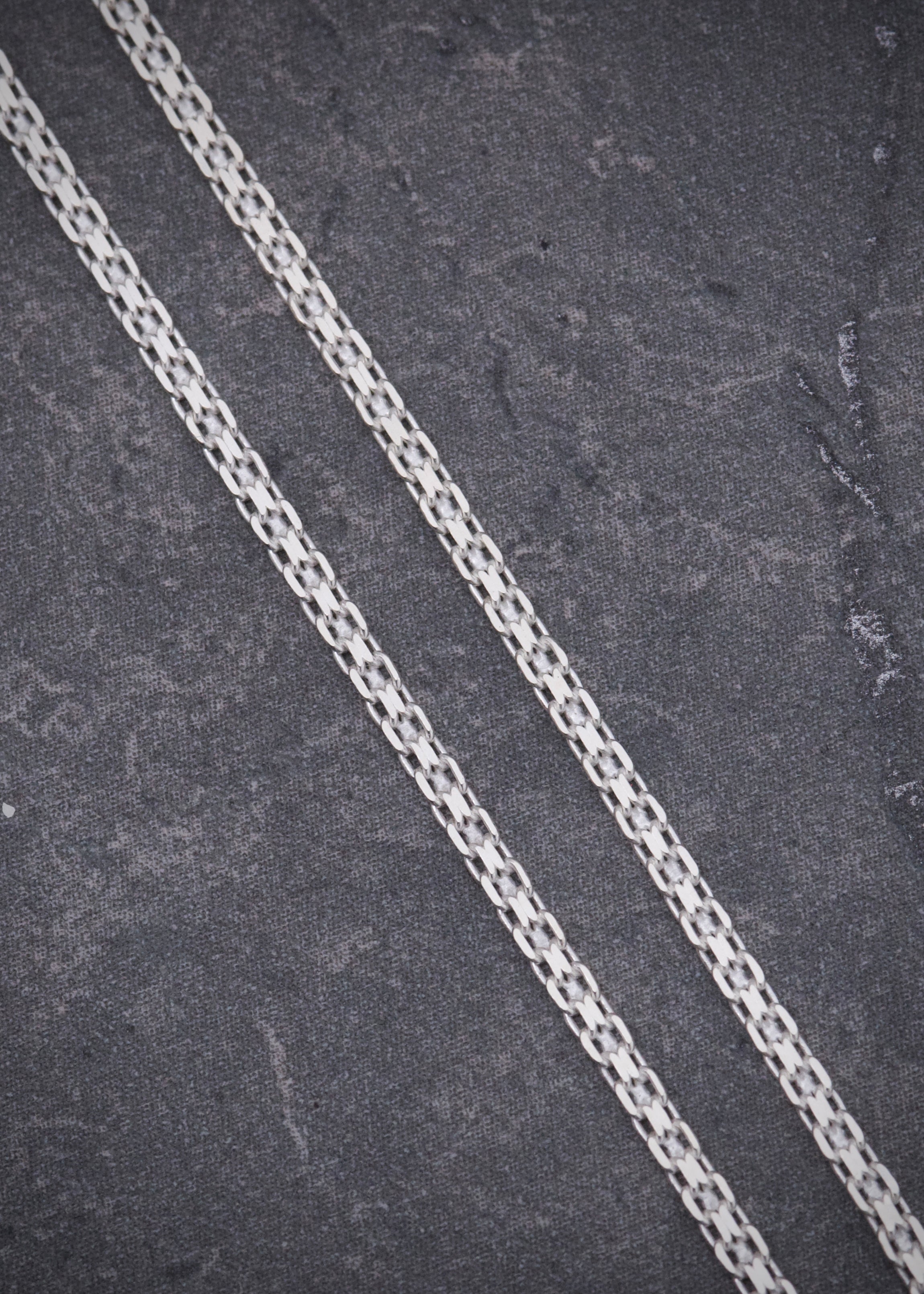 Cadena china 2.15gr / Largo 45cm / Plata B