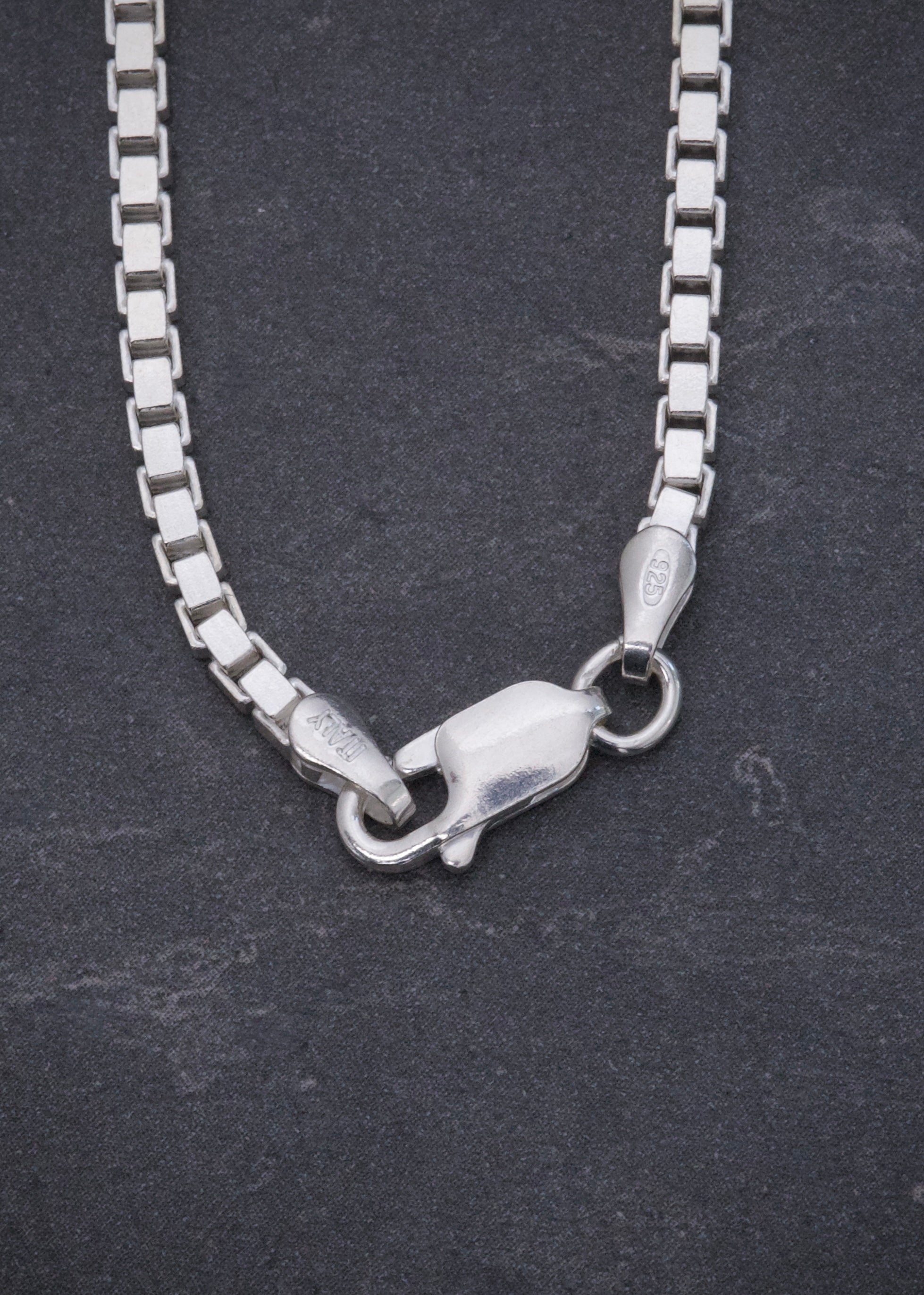 Cadena veneciana 21.3gr / Largo 60cm / — — Plata