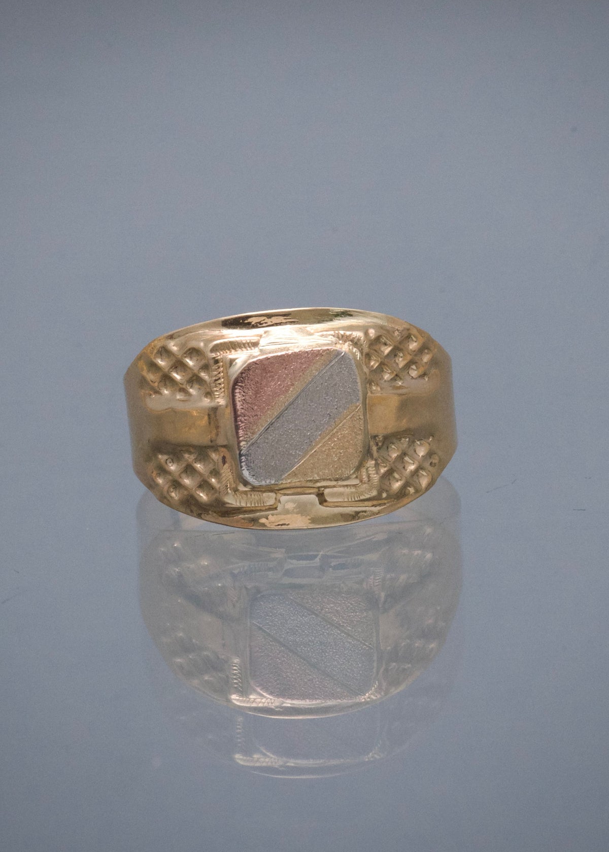 Anillo 3.3gr / Talla 11 — Tres Oros