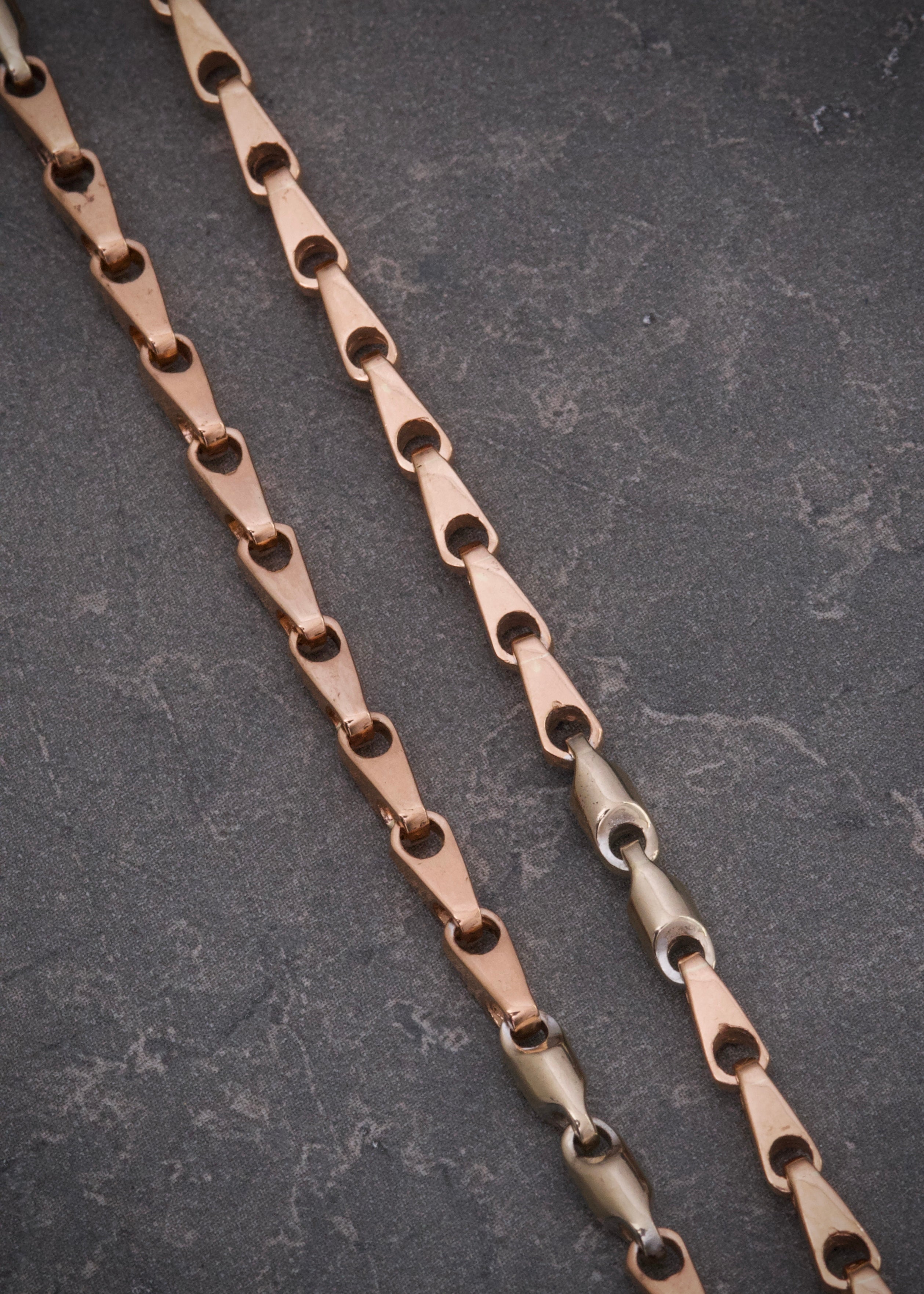 Cadena rustica 31.9gr / Largo 55cm / Dos Oros Nac M