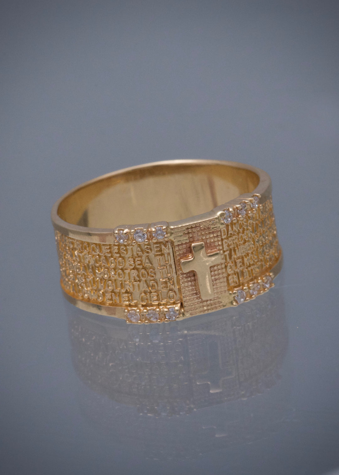Anillo cruz con swarovski blanco 11.6gr / Talla 14 1/2 — Oro Amarillo
