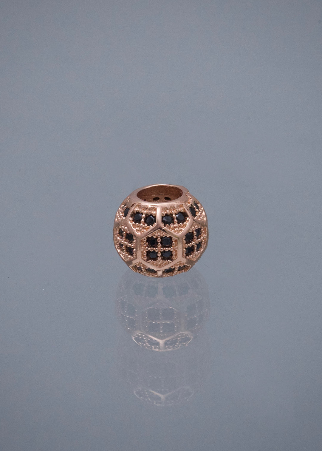 Herraje con Swarovski Negro 1.6gr / 0.7cm / 8.6mm — Oro Rosado